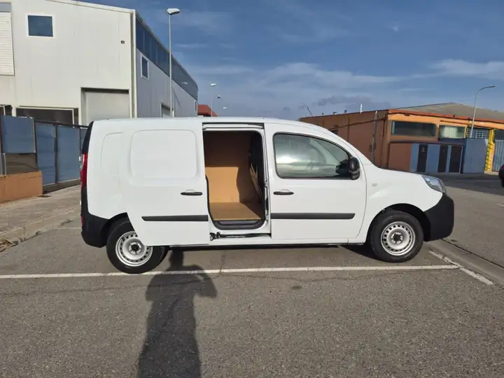 Renault Kangoo 2021, foto 2