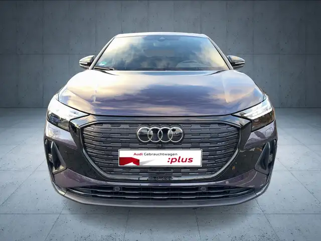 Audi Q4 E-Tron view 8