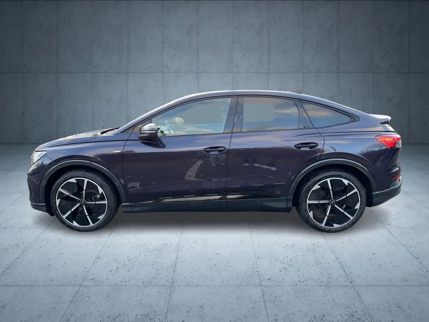 Audi Q4 e-tron Q4 Sportback 40 e-tron S line/21"/Matrix/Black/S Violett - 2