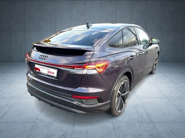 Audi Q4 E-Tron view 5