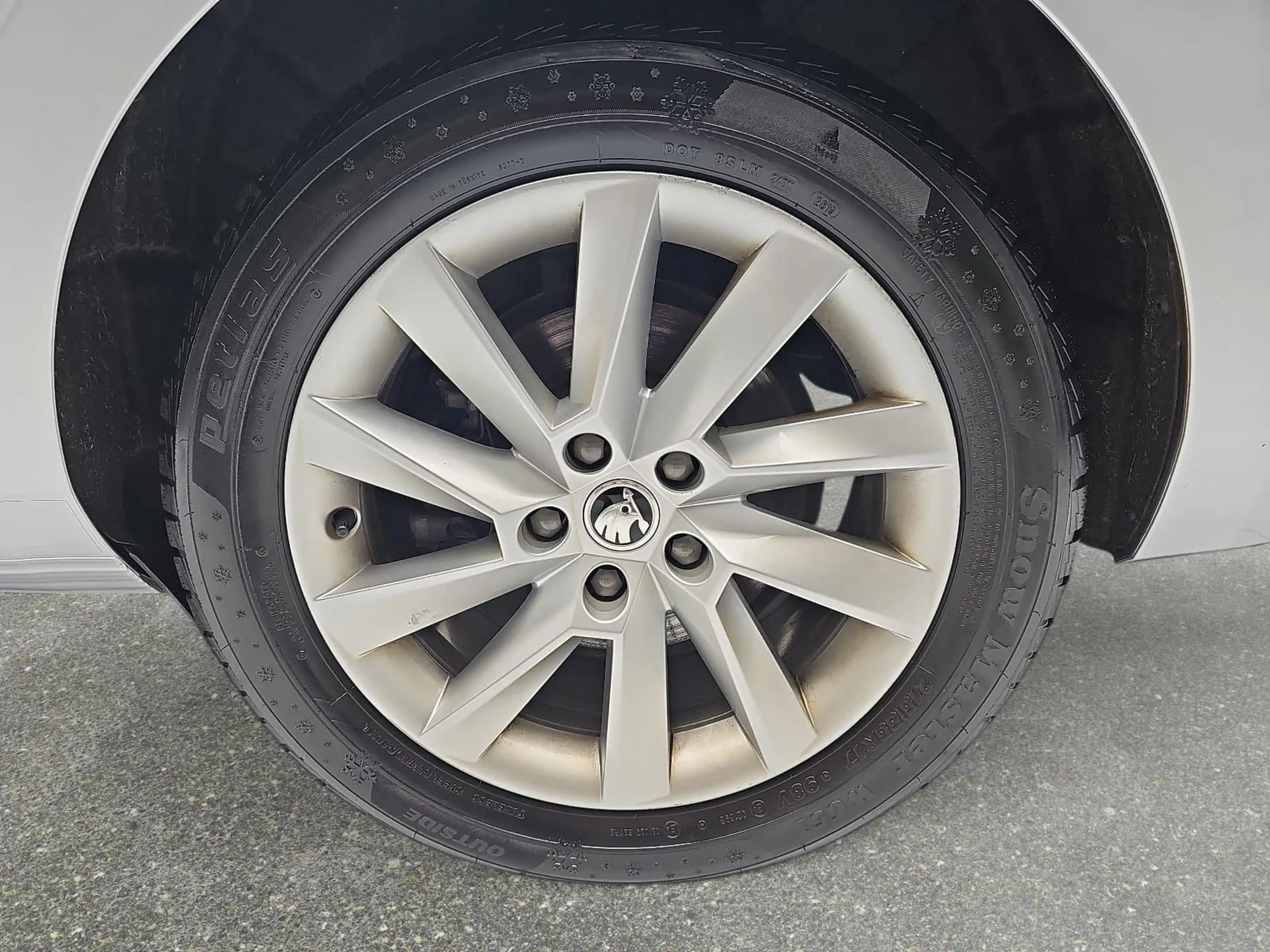 Skoda Superb SUPERB COMBI 2.0 TDI DSG STYLE NAVI LED — photo 7