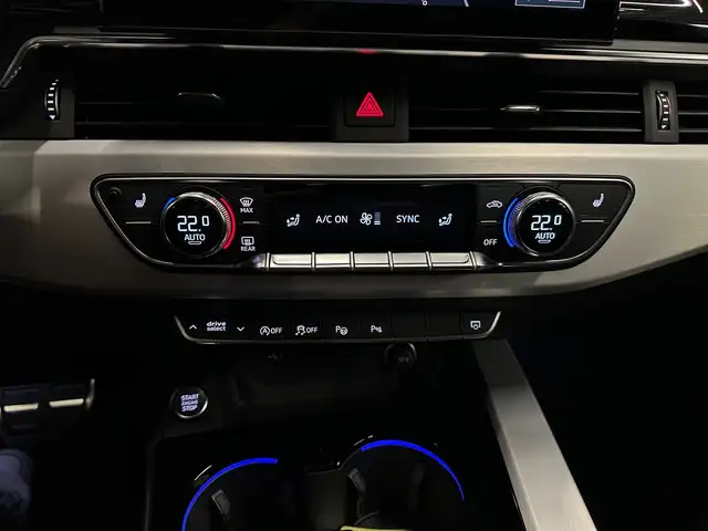 Audi A4 Avant view 21