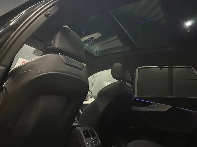 Audi A4 Avant view 10