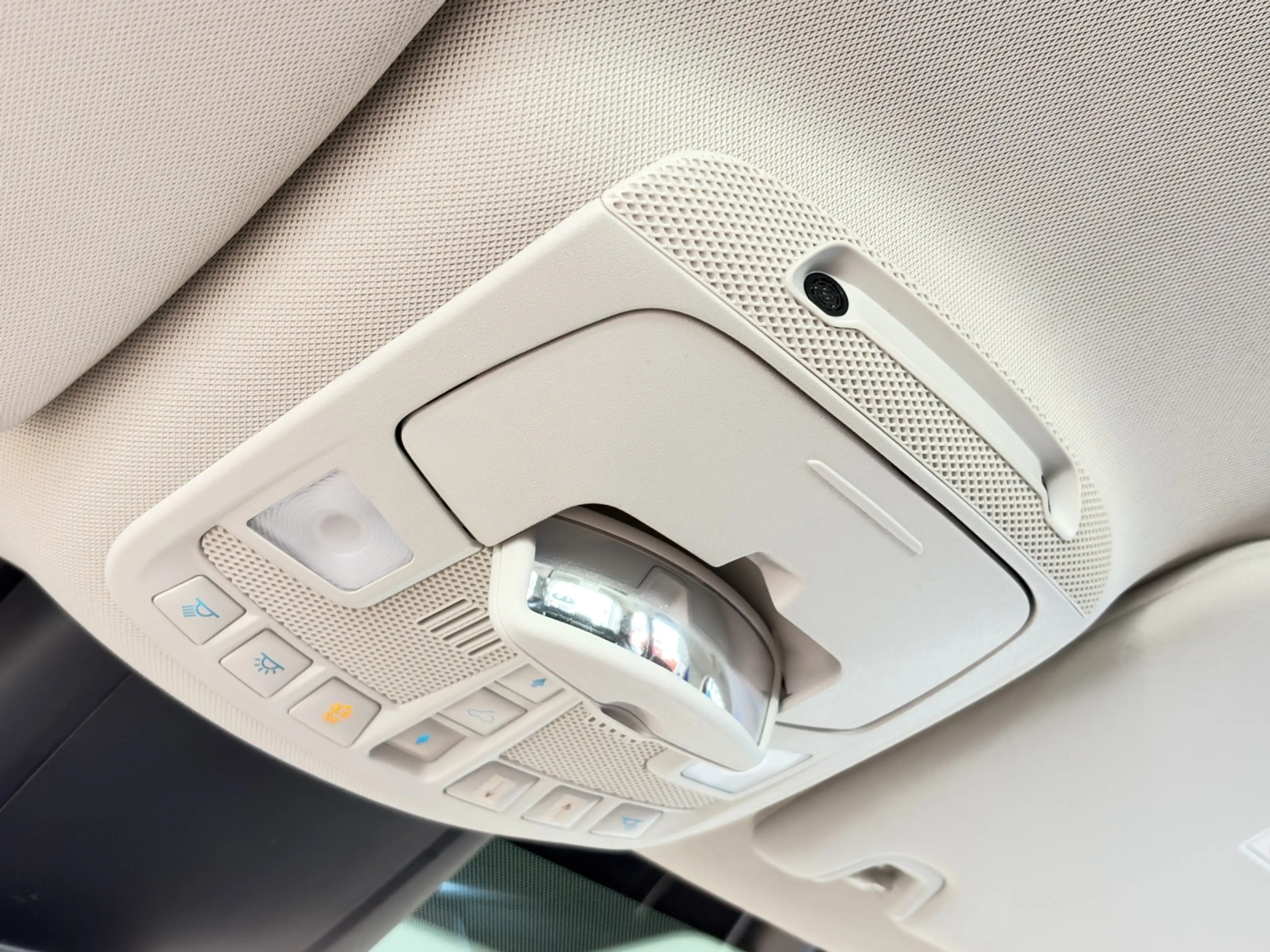 Ford Galaxy Titanium — photo 12
