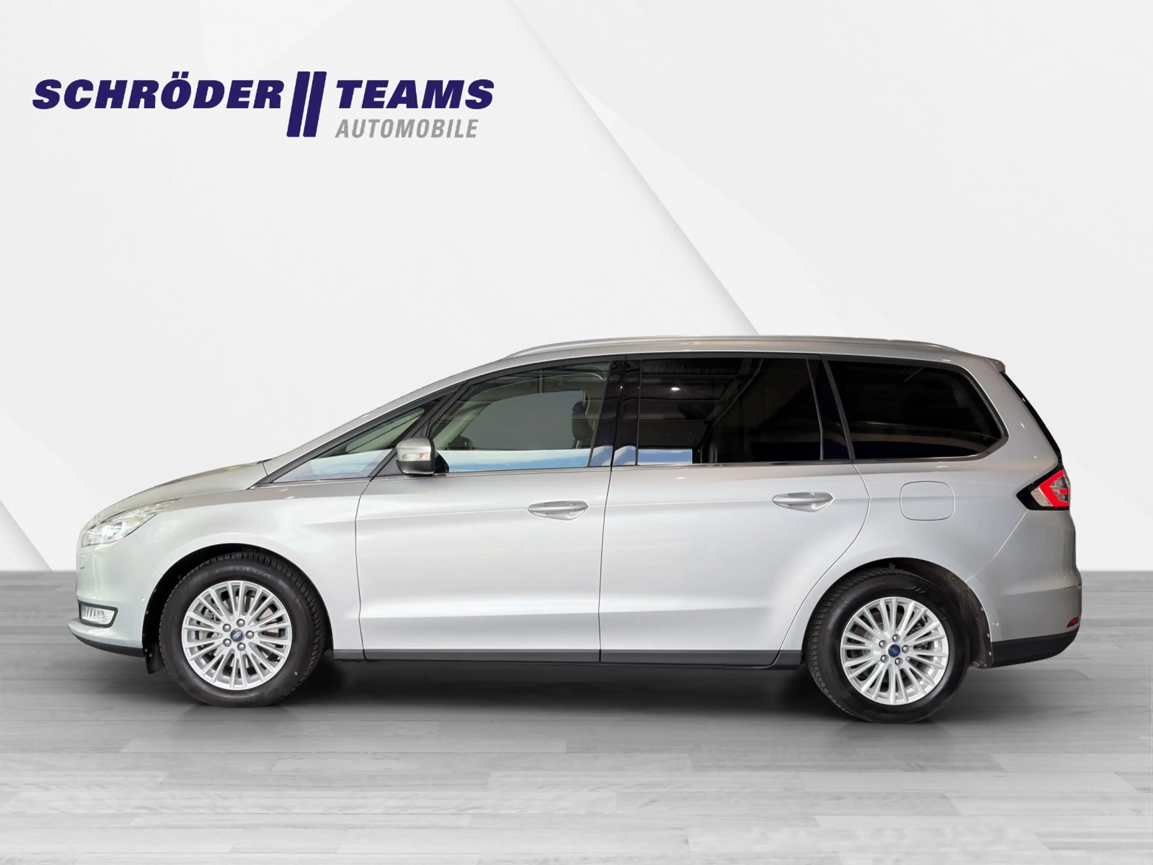 Ford Galaxy Titanium — photo 7