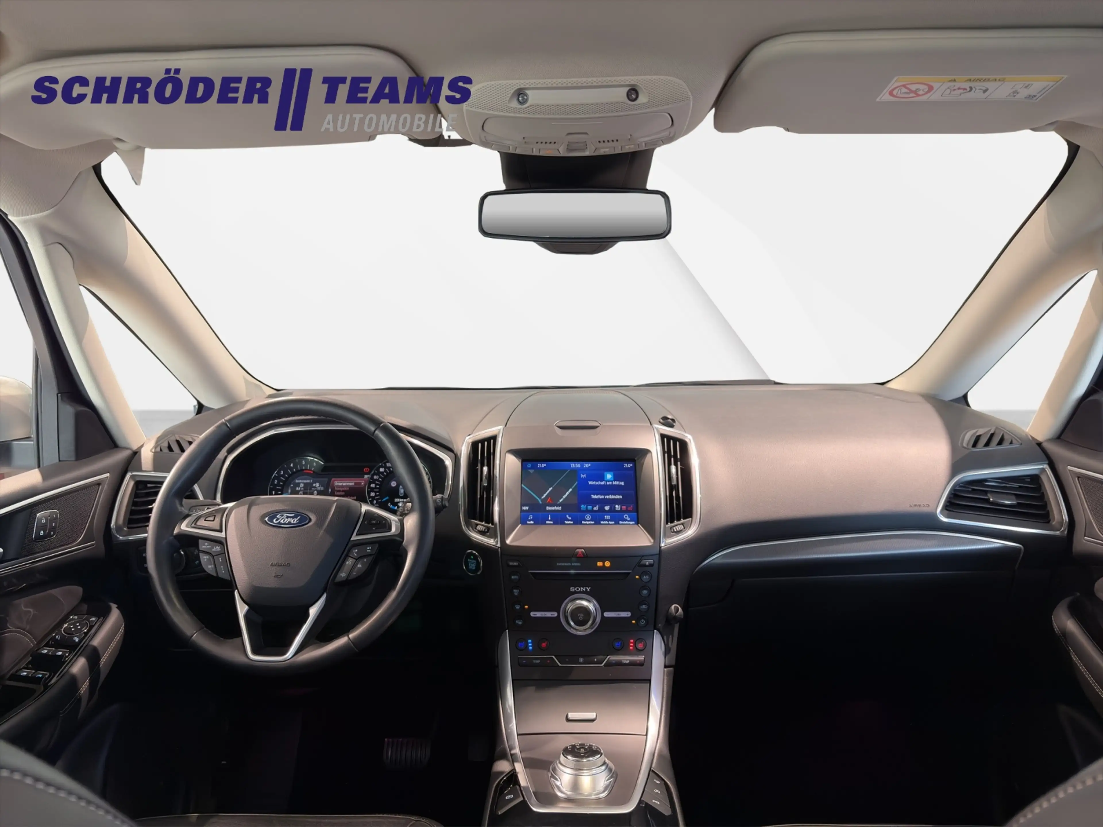 Ford Galaxy Titanium — photo 9