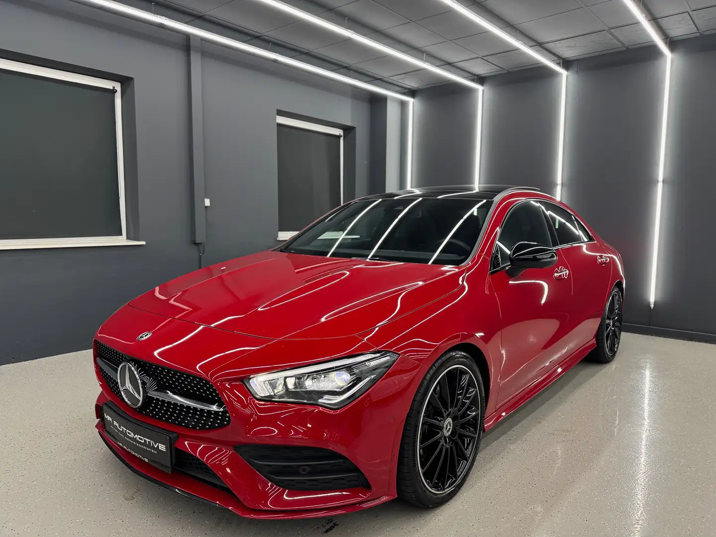 Mercedes-Benz CLA 220 4Matic Coupé AMG Line *45SLK*MASSAGE*PANO*VOLL* Rouge - 1