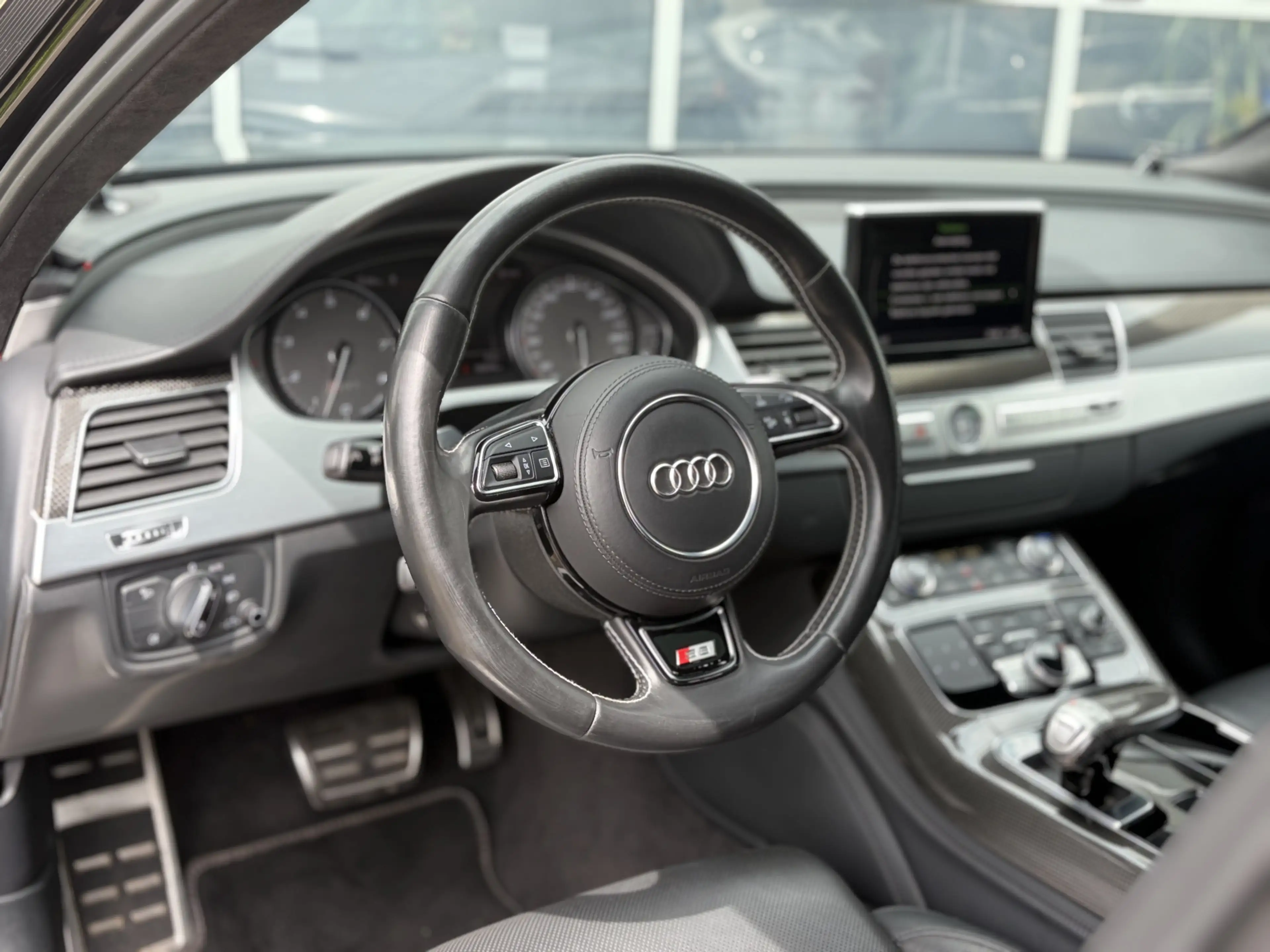 Audi A8 4.0 TFSI S8 quattro 520pk | Bang & Olufsen Sound | — photo 8