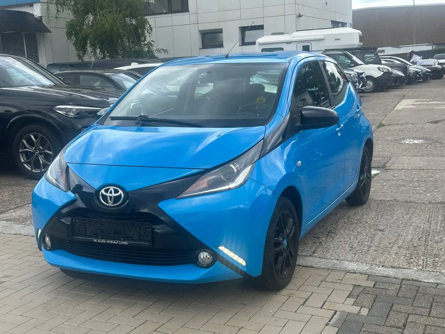 Toyota Aygo AYGO x/Autom/ - 2