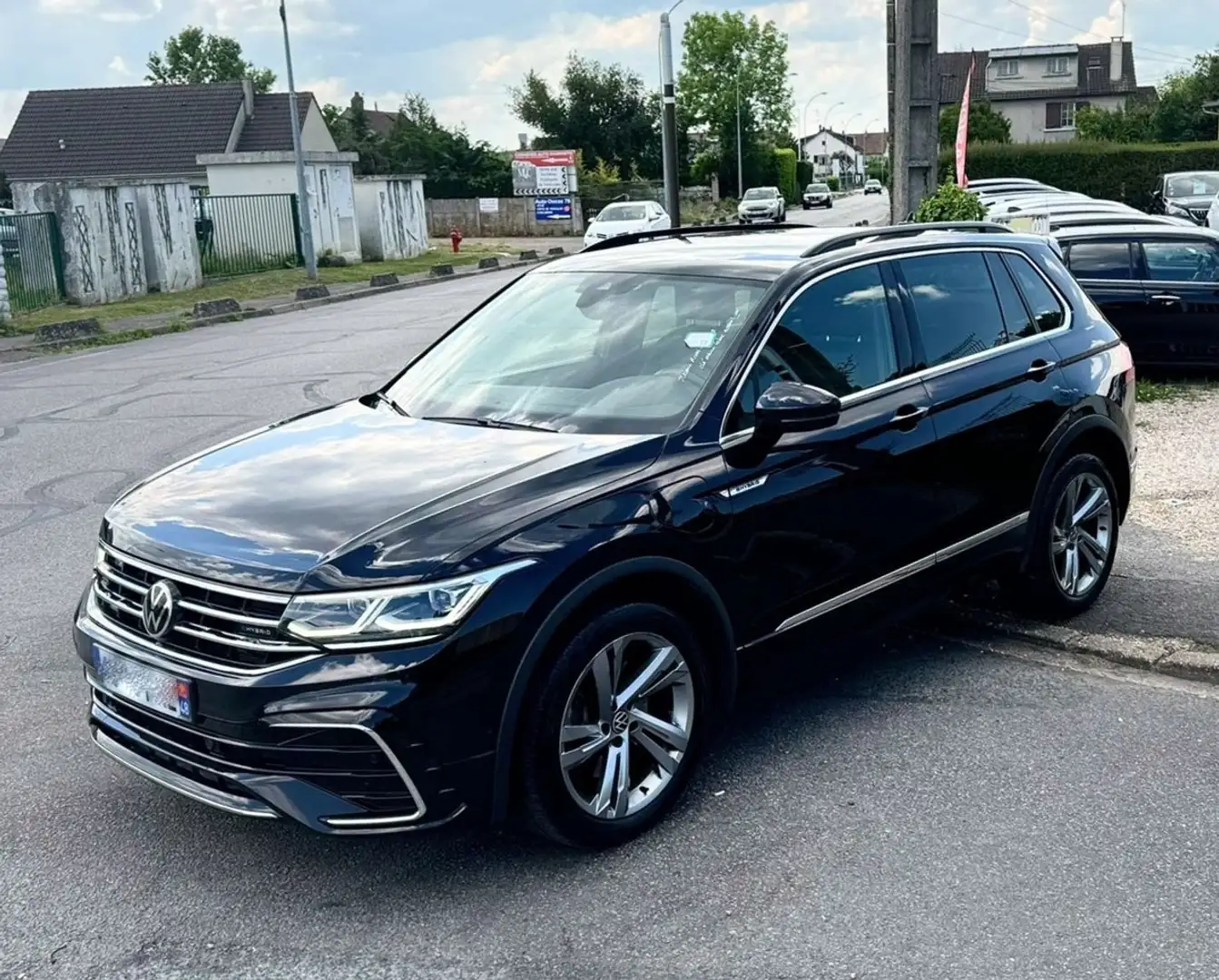 Volkswagen Tiguan 1.4 EHYBRID 245 DSG6 R-LINE 21659HT ENTRETIEN A JO Noir - 1