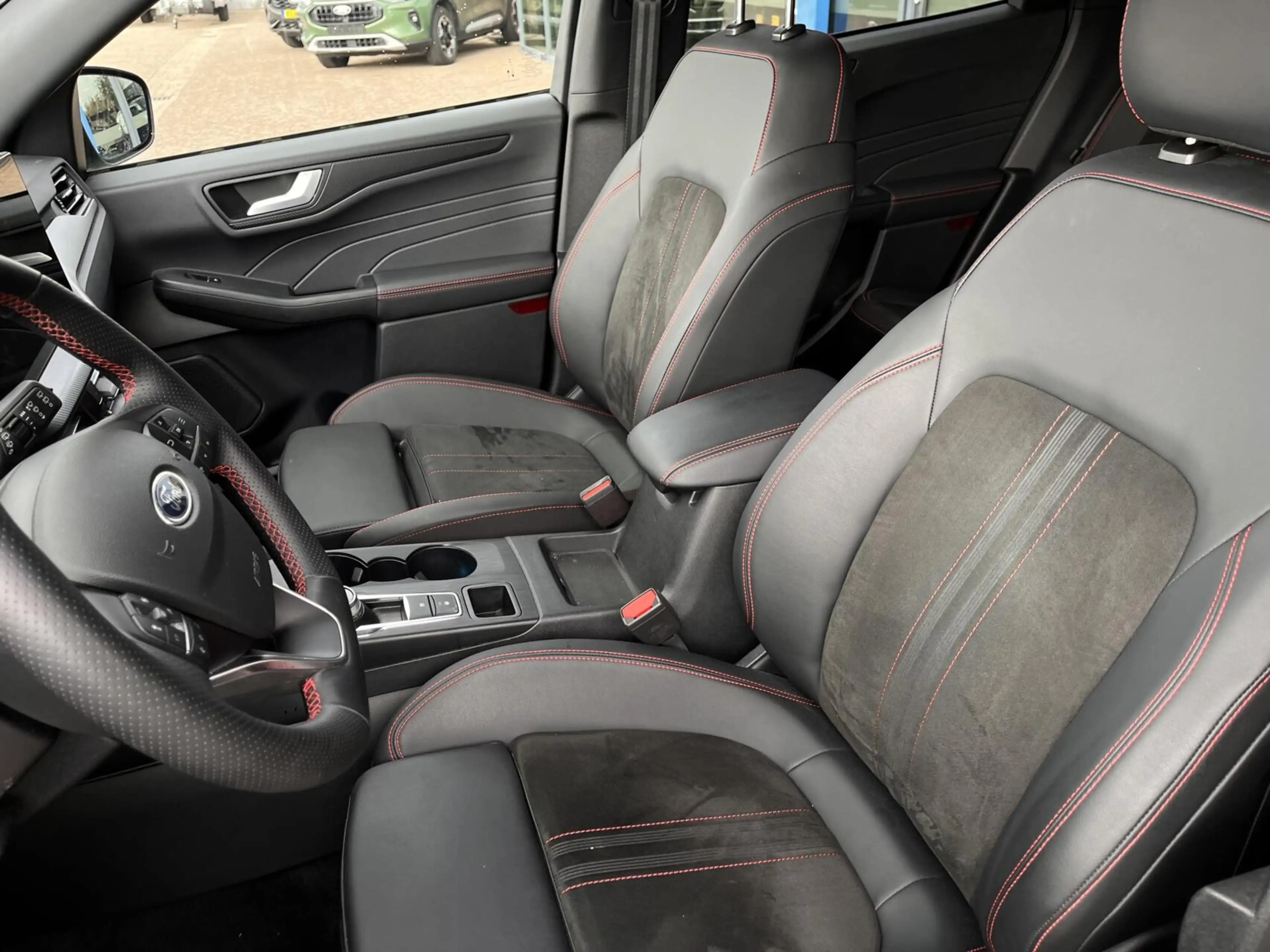Ford Kuga 2.5 PHEV ST-Line X 243PK Afn. Trekhaak Winterpack — photo 3