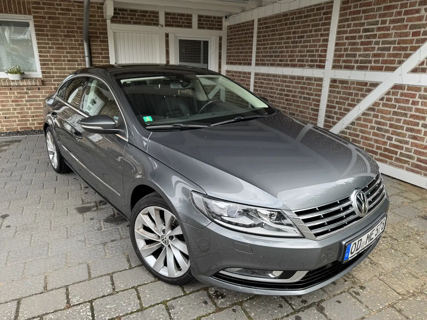 Volkswagen CC Basis BMT Gris - 1