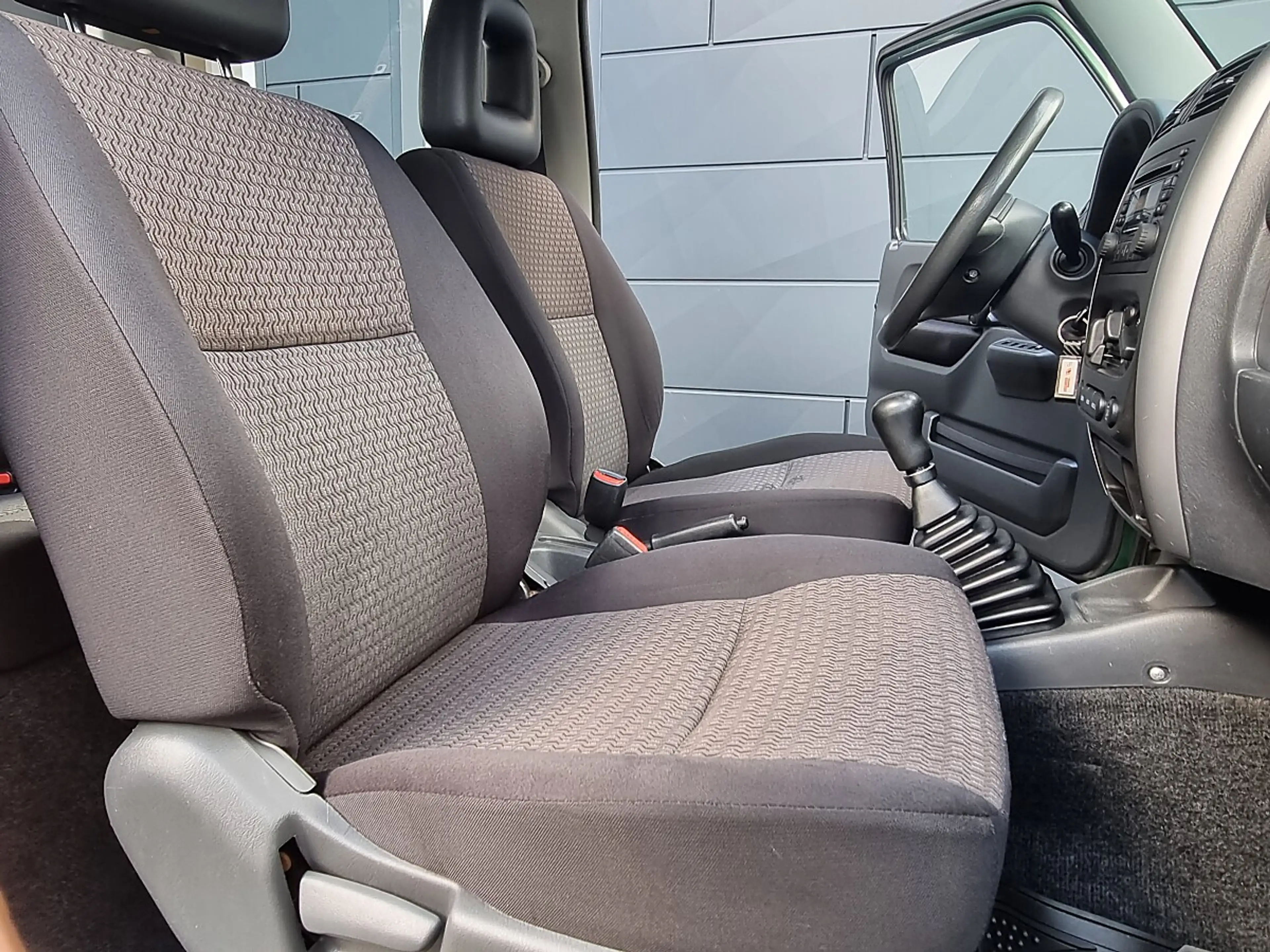 Suzuki Jimny 1,3 VX — photo 10