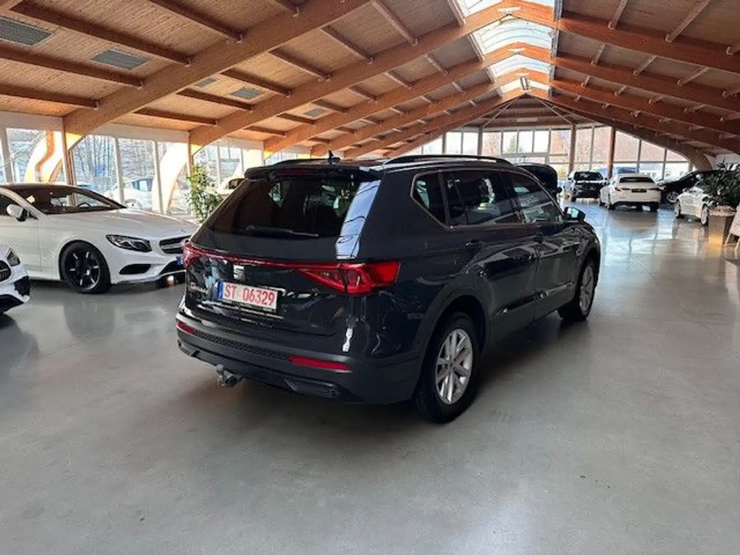 SEAT Tarraco 2.0 TDI 7-Sitzer Business+AHK FAP Gris - 2