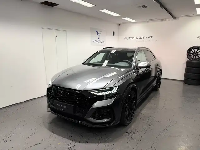 Audi RS Q8 4.0 TFSI quattro *Top ausgestattet*NP 243.372 €