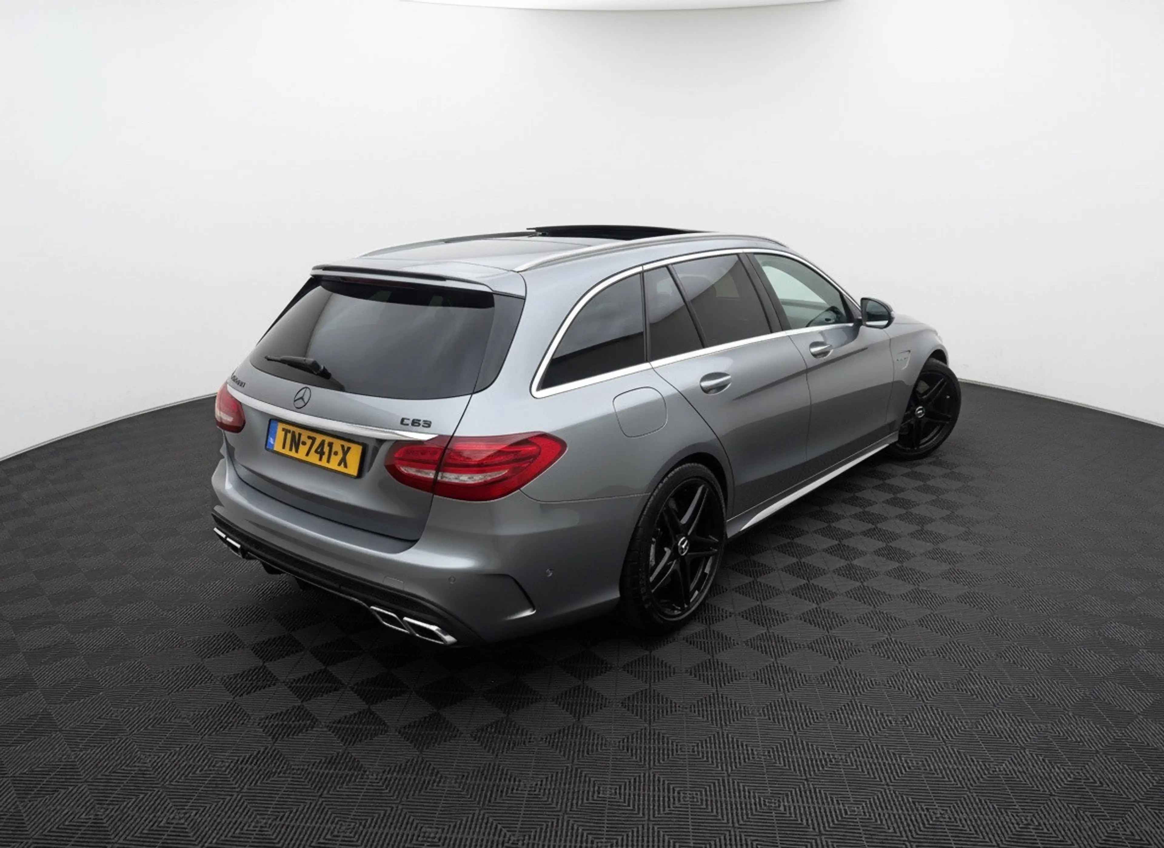 Mercedes-Benz C 63 AMG Estate Edition 1 Frabrieksnieuw ! — photo 3
