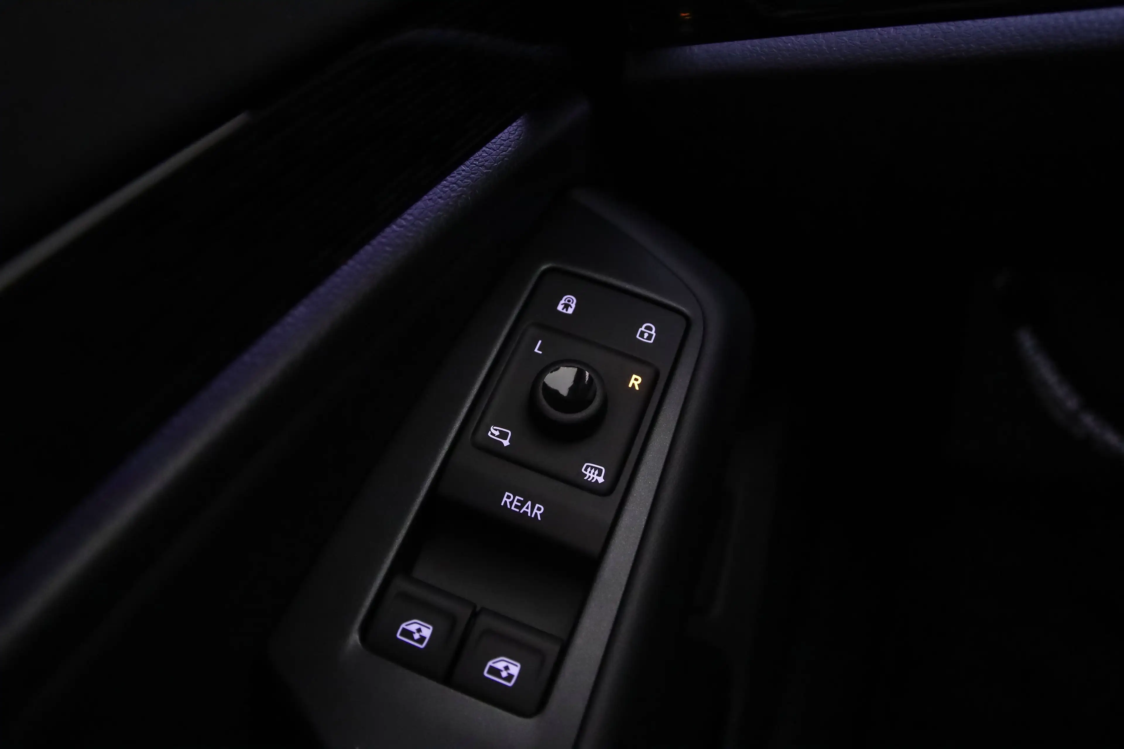 Volkswagen ID.7 Tourer Elektromotor 59 kWh 204pk Limited Edition — photo 15
