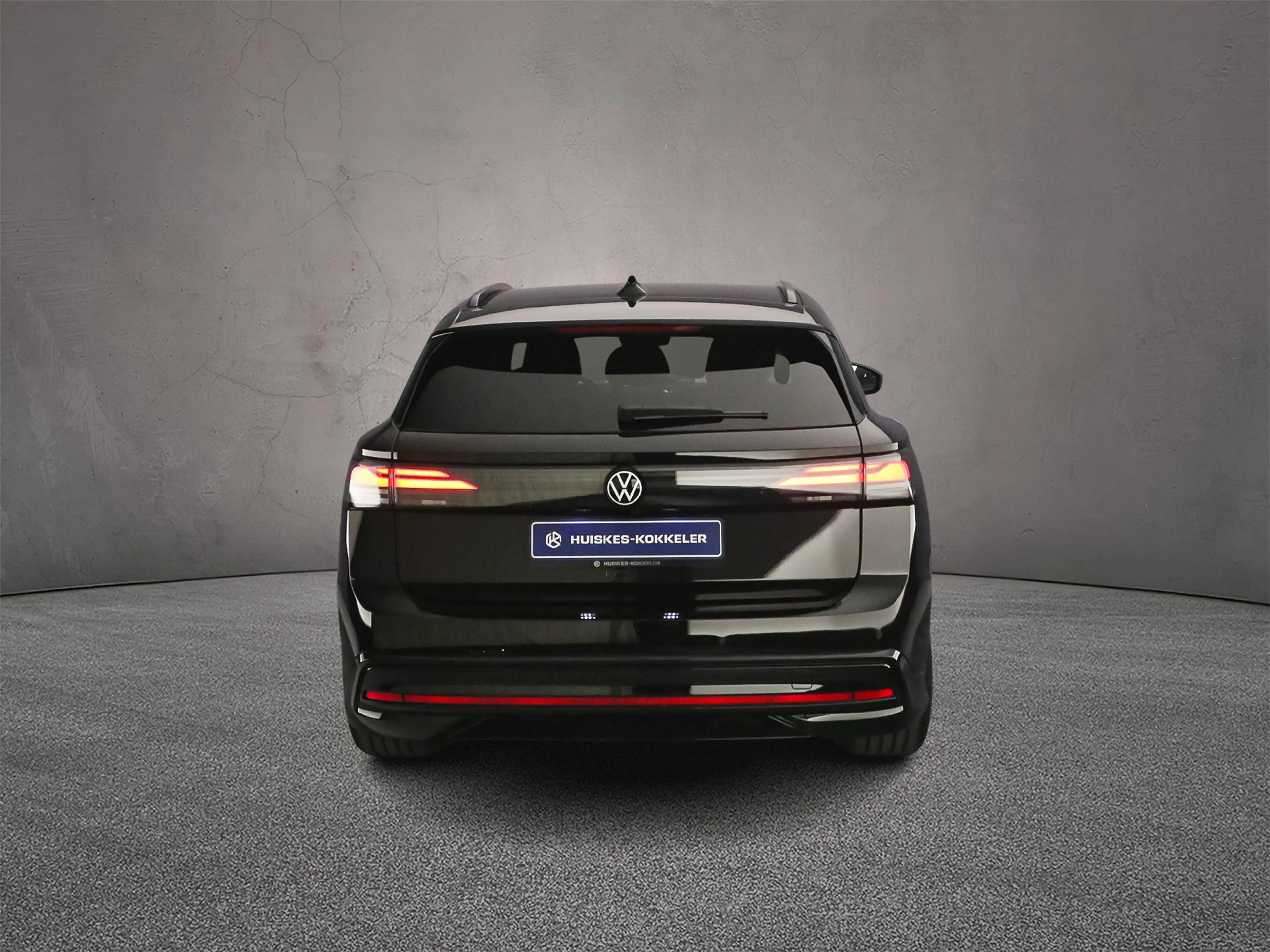 Volkswagen ID.7 Tourer Elektromotor 59 kWh 204pk Limited Edition — photo 4