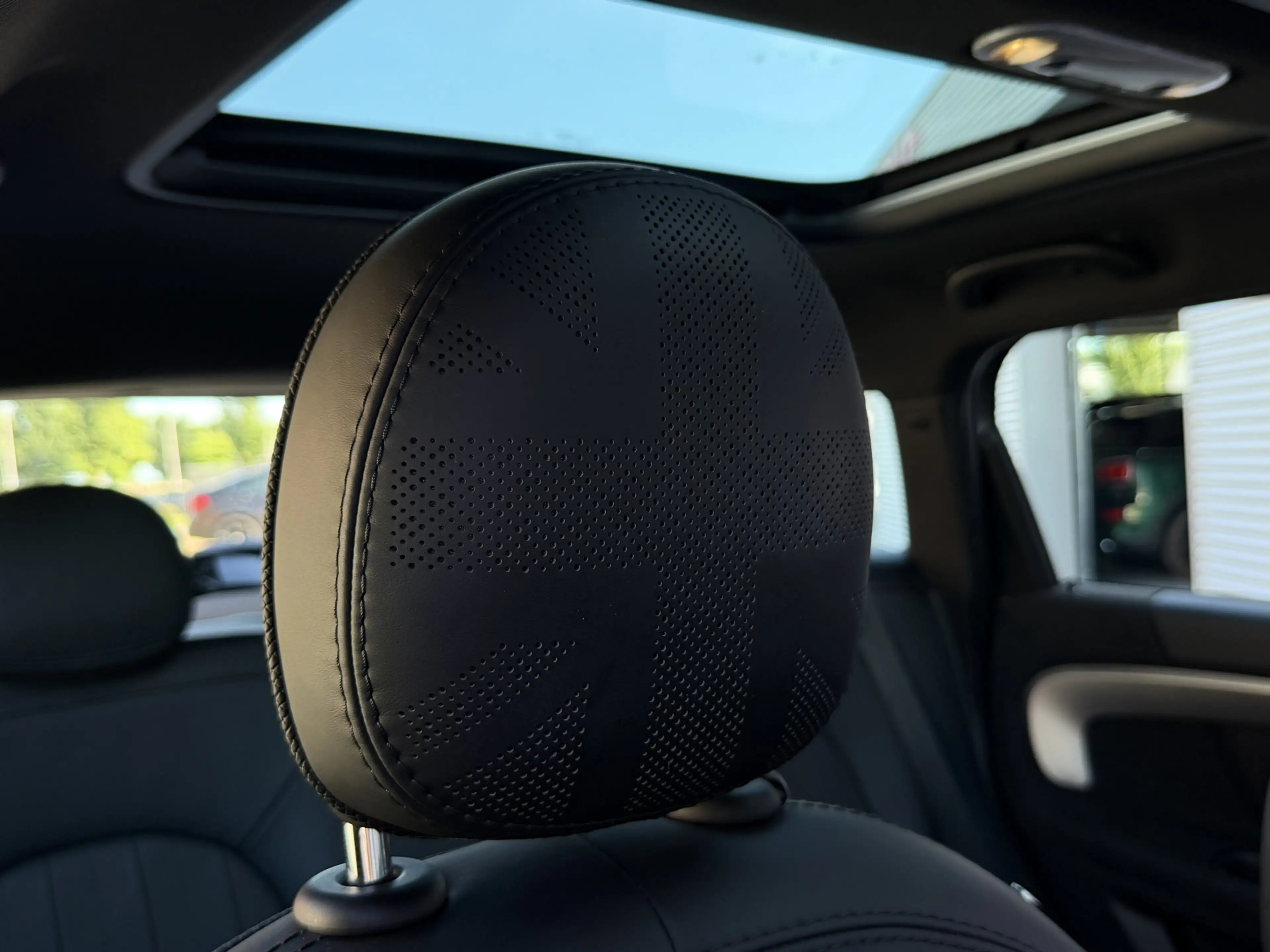 MINI John Cooper Works Countryman 2.0 ALL4 JCW Pack I Aut. I 306 PK I Leder I Pano.d — photo 14