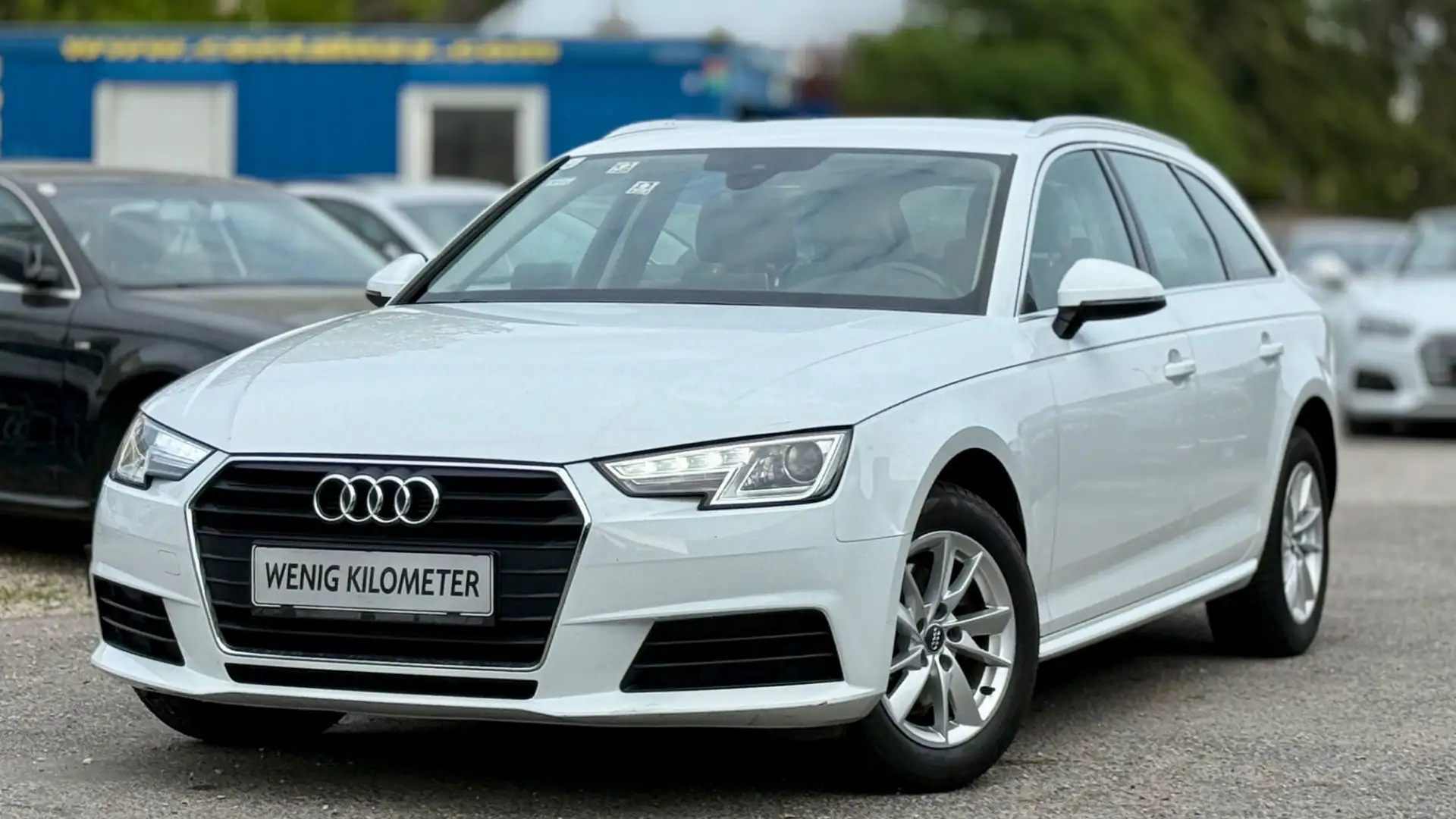Audi A4 Avant 2,0 TDI *Viele-Extras +Finanzierung möglich Weiß - 1