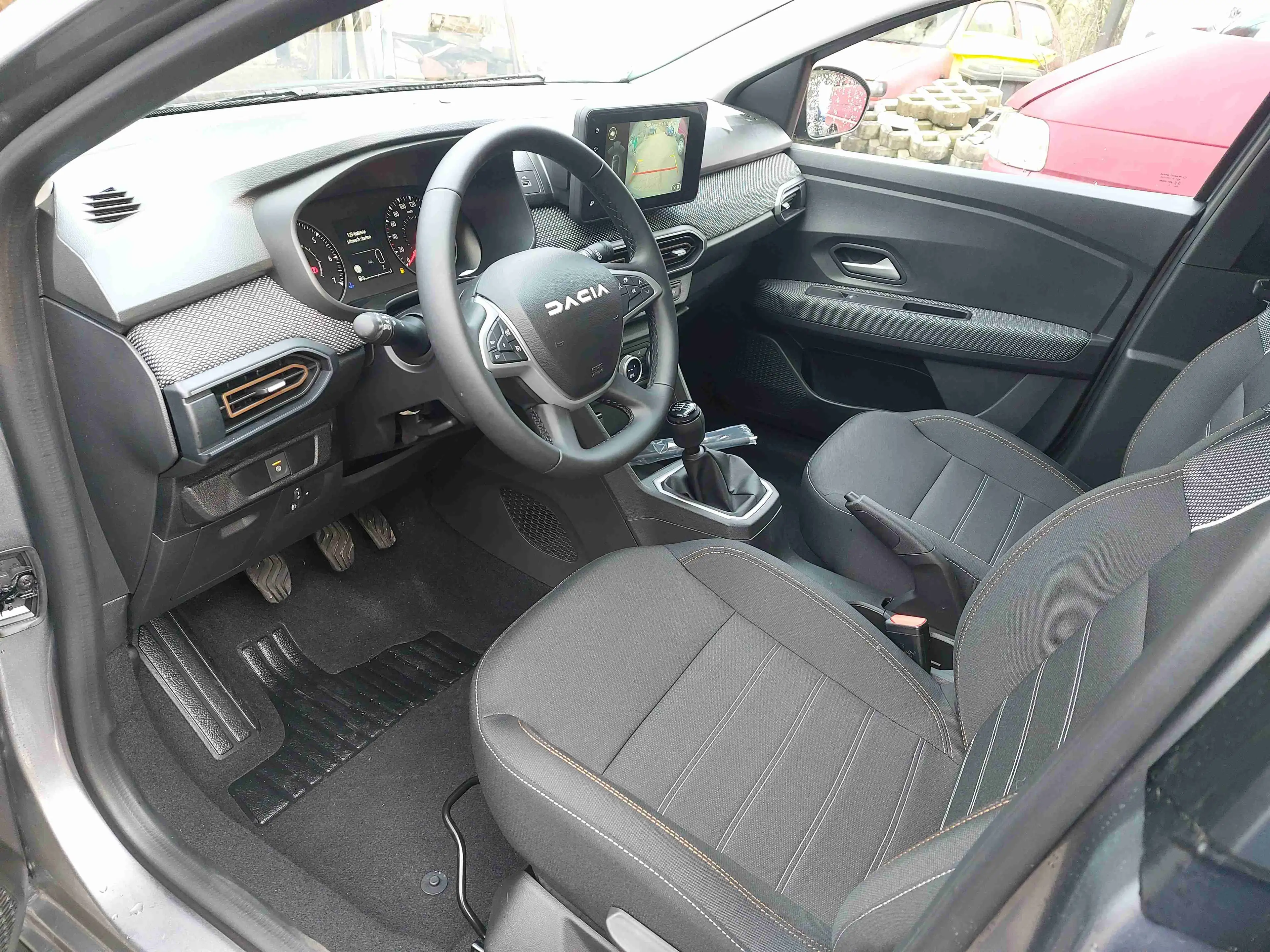 Dacia Sandero STEPWAY ´25 TCE100 Eco-G Essential LT: 3-4Wo. — photo 3