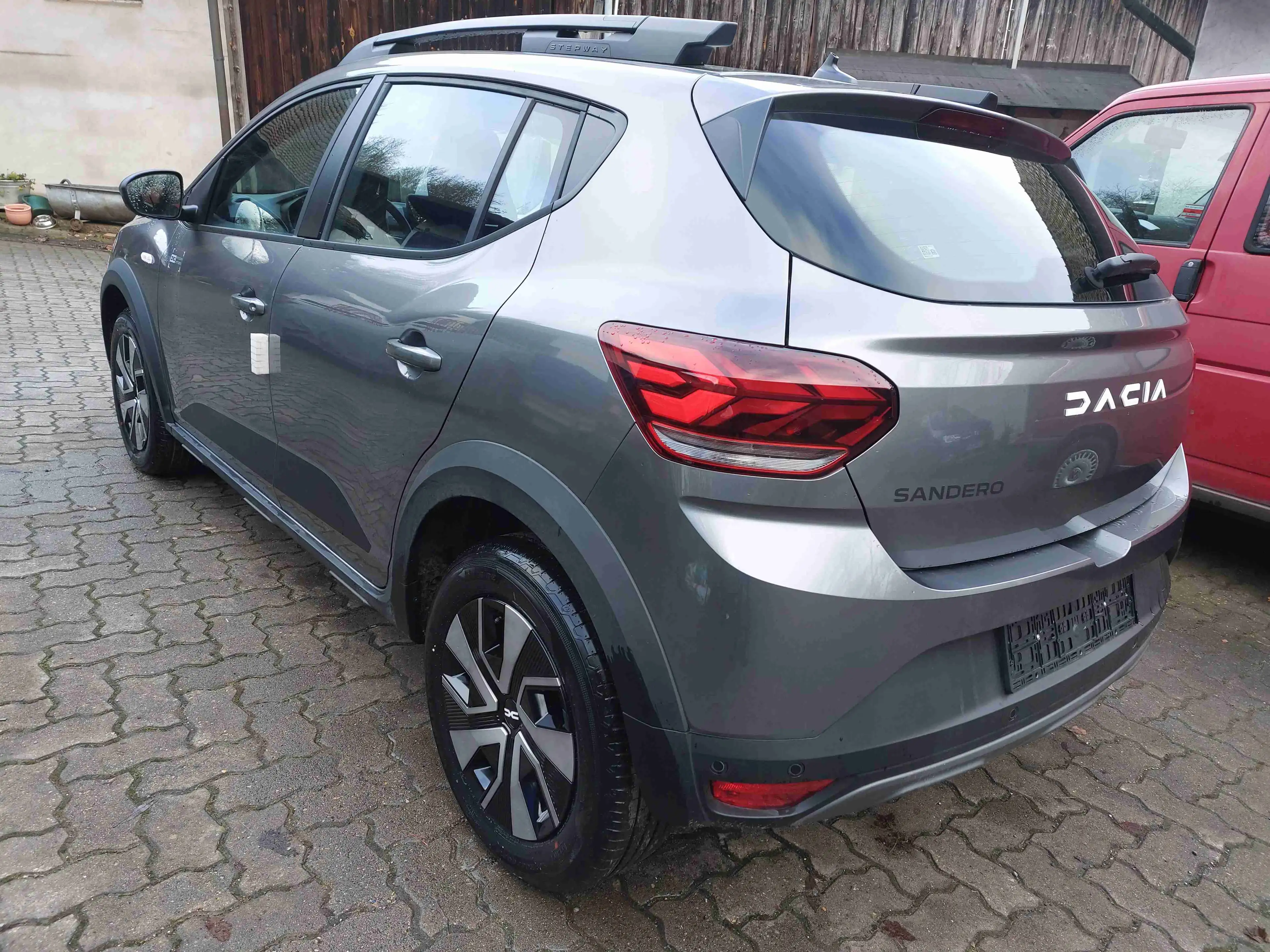 Dacia Sandero STEPWAY ´25 TCE100 Eco-G Essential LT: 3-4Wo. — photo 2