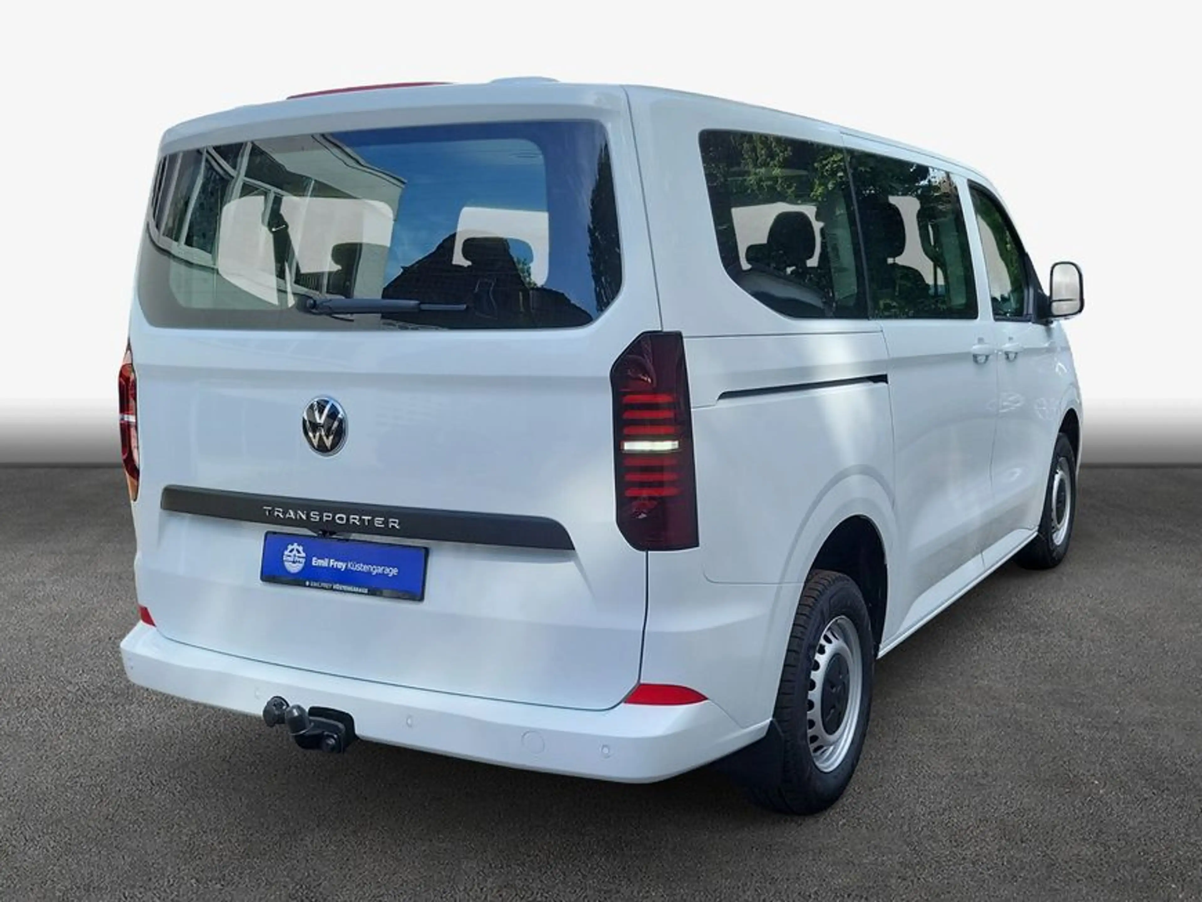 Volkswagen Transporter Transporter Kombi Motor: 2,0 l TDI 81 kW Getriebe: — photo 2