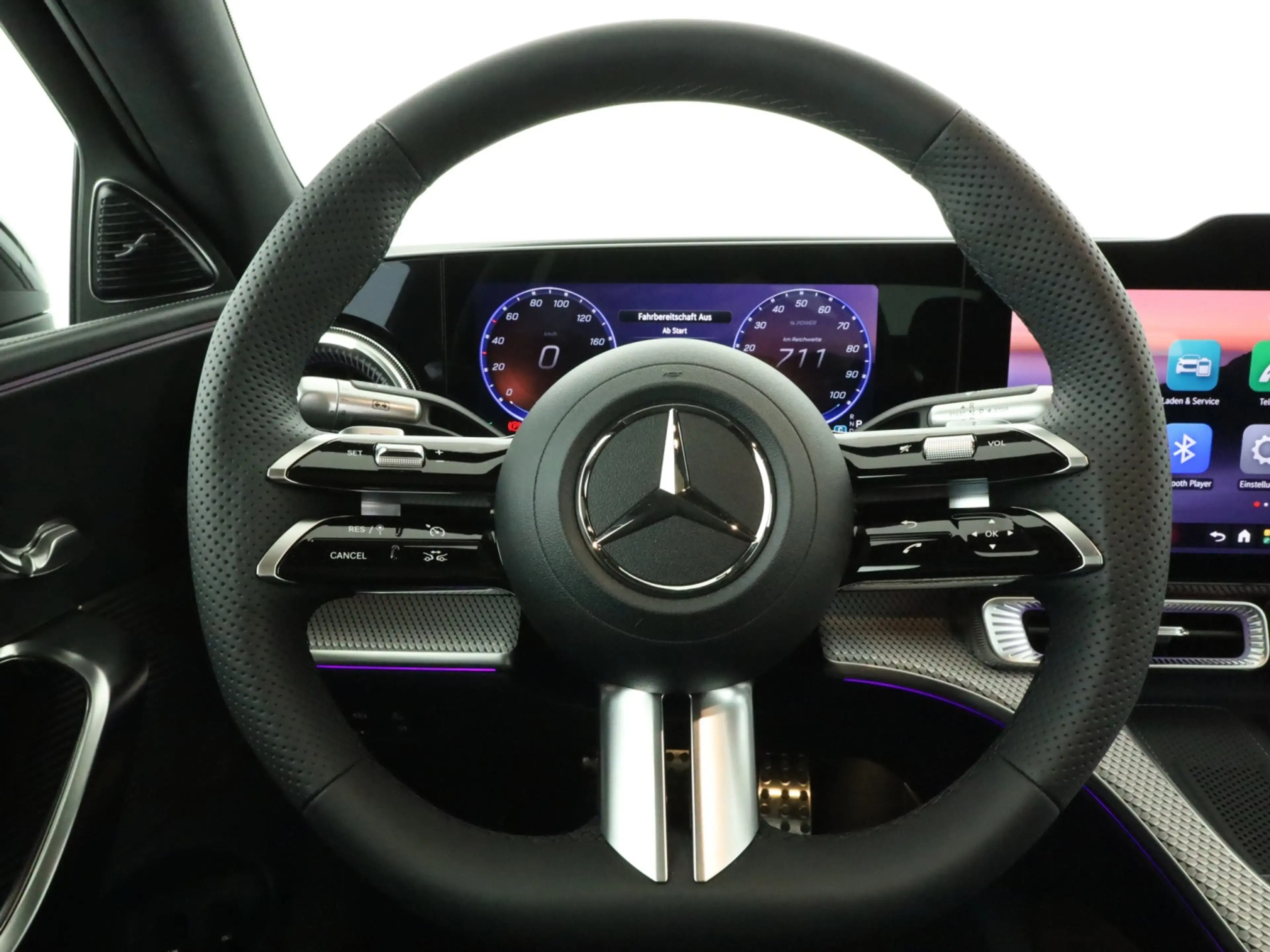 Mercedes-Benz C 400 4MATIC elektrisch *AMG*Keyless*Pano*Memory — photo 11