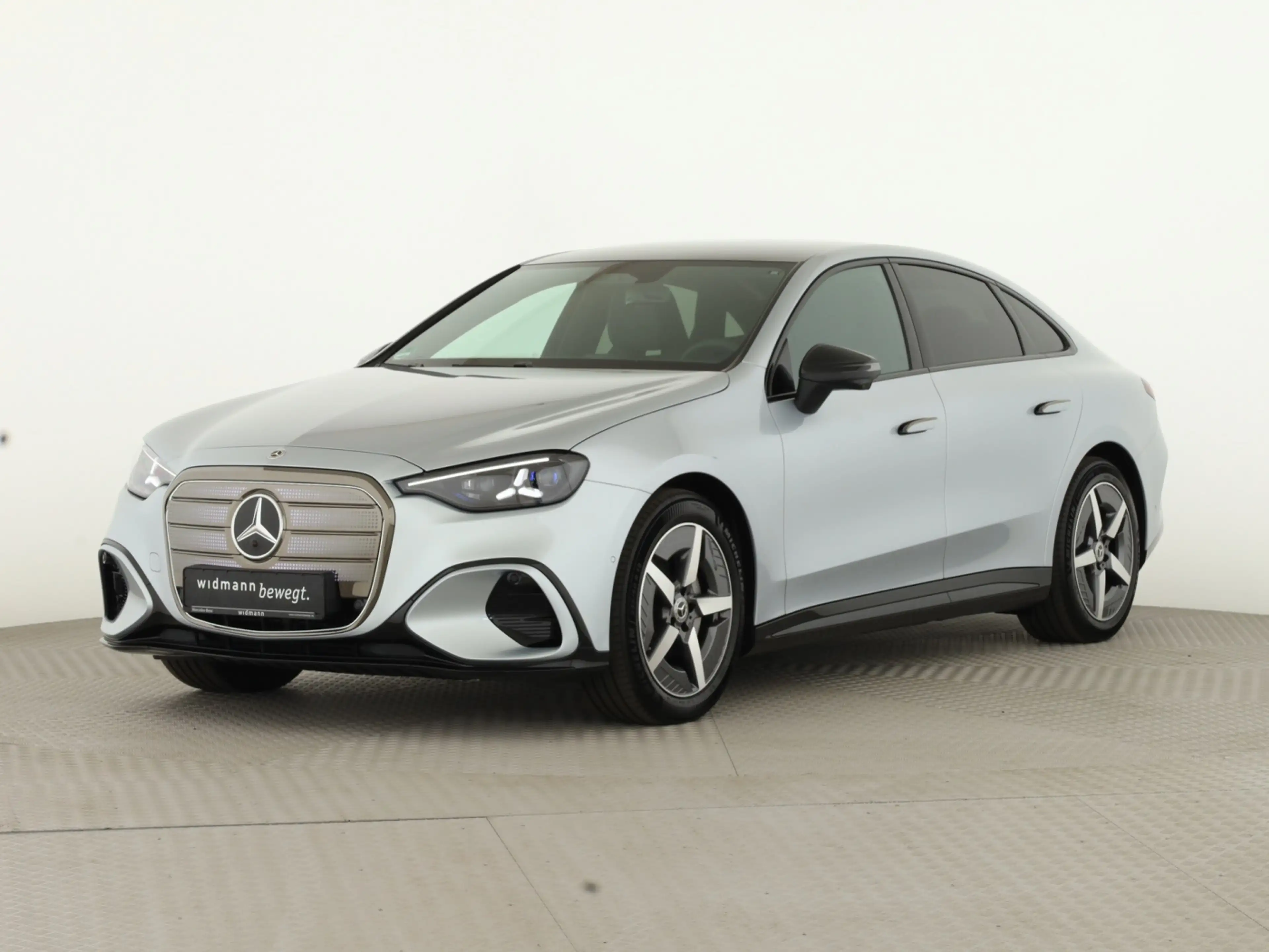 Mercedes-Benz C 400 4MATIC elektrisch *AMG*Keyless*Pano*Memory — photo 5