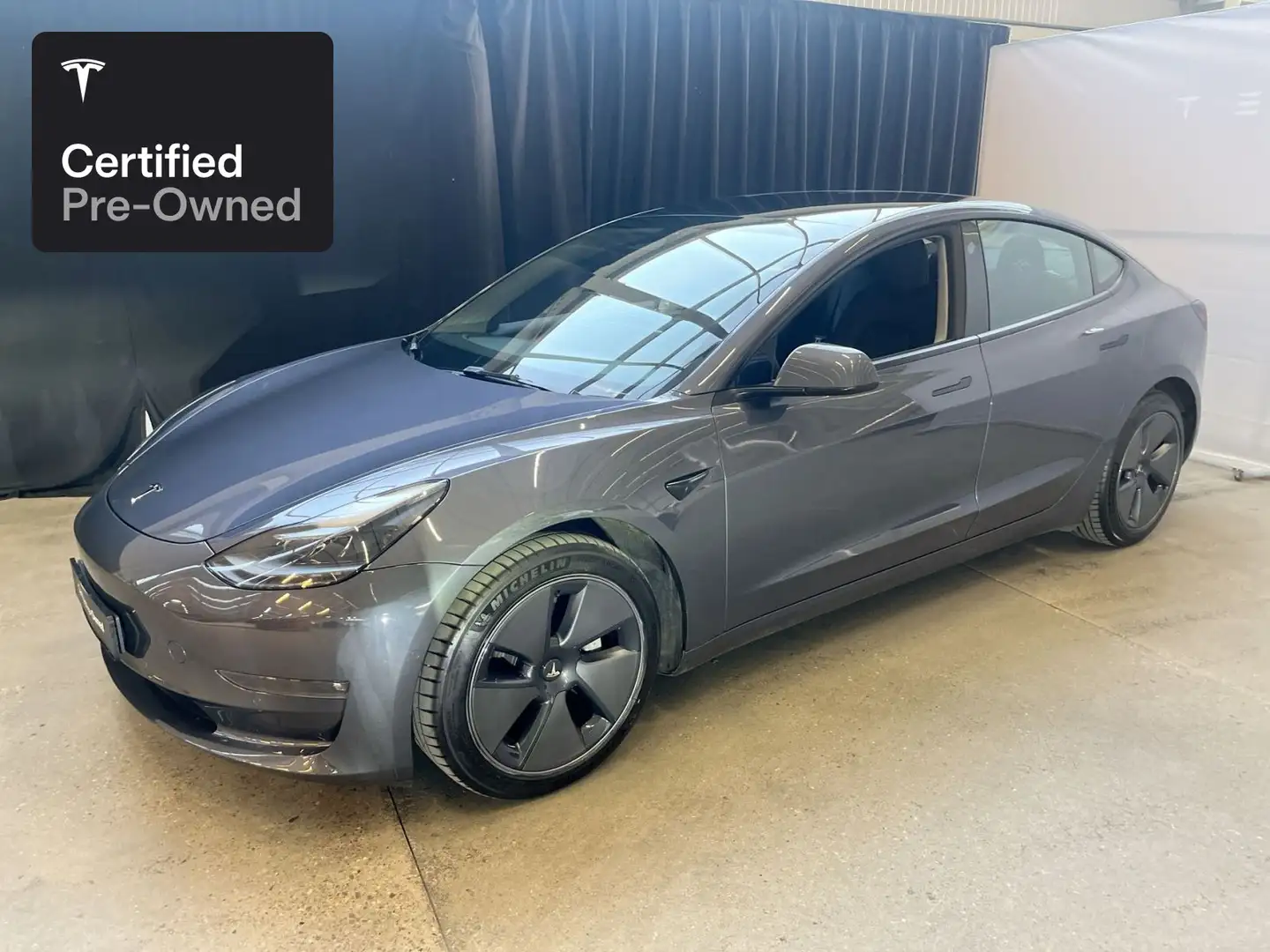 Tesla Model 3 Long Range AWD “Certified Pre-Owned” Argent - 2
