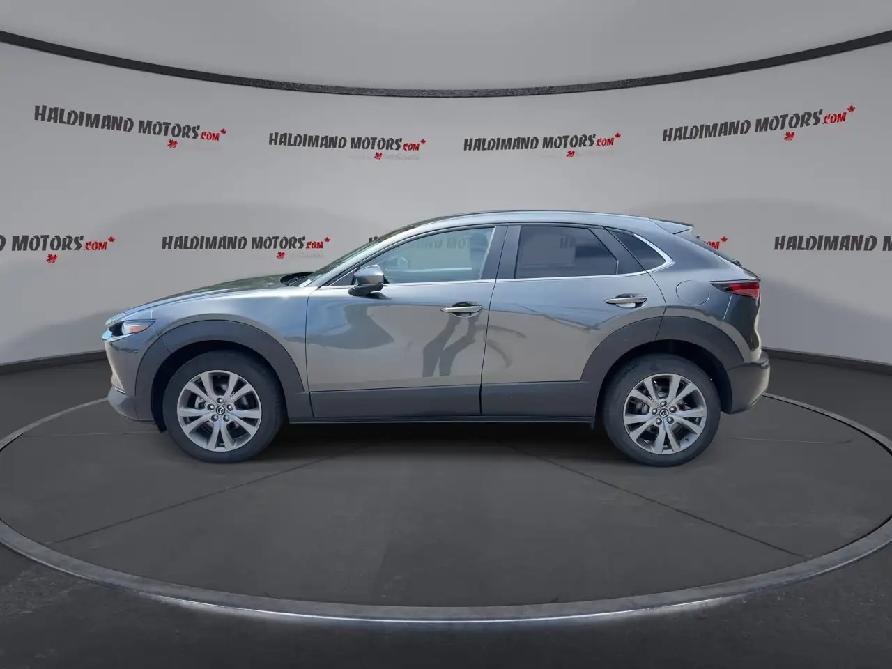 Mazda CX-30 photo Mazda CX-30