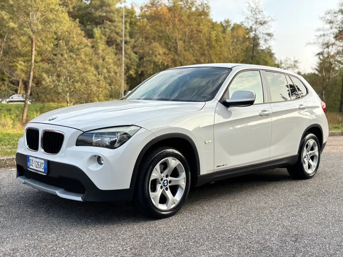 BMW X1 X1 xDrive18d Futura Blanc - 2