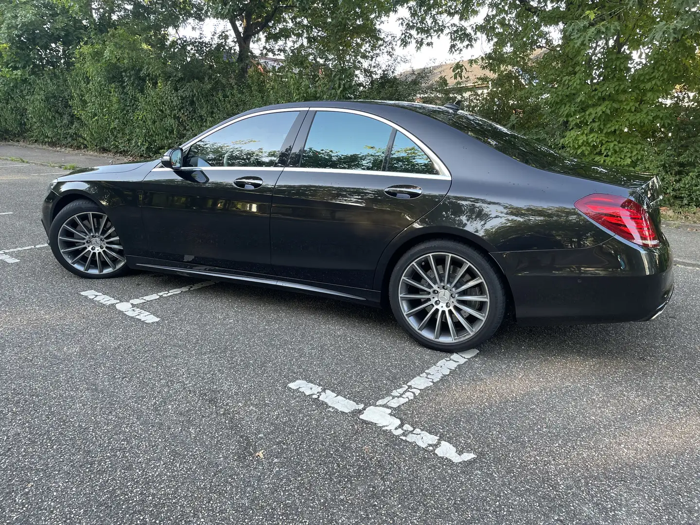 Mercedes-Benz S 500 7G Tronic AMG Line Braun - 2