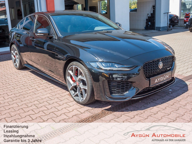 Jaguar XE P300 AWD R-Dynamic Black*ACC*Pano*Matrix* — photo 13