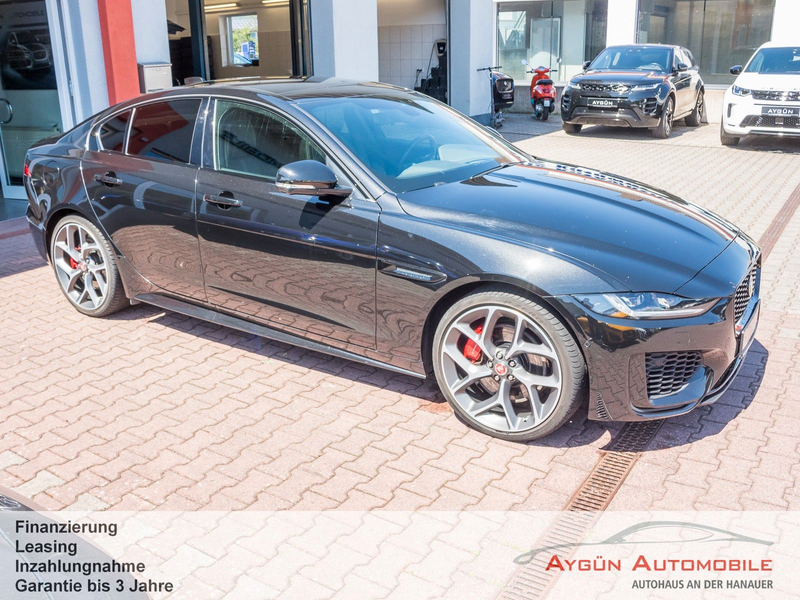 Jaguar XE P300 AWD R-Dynamic Black*ACC*Pano*Matrix* — photo 14