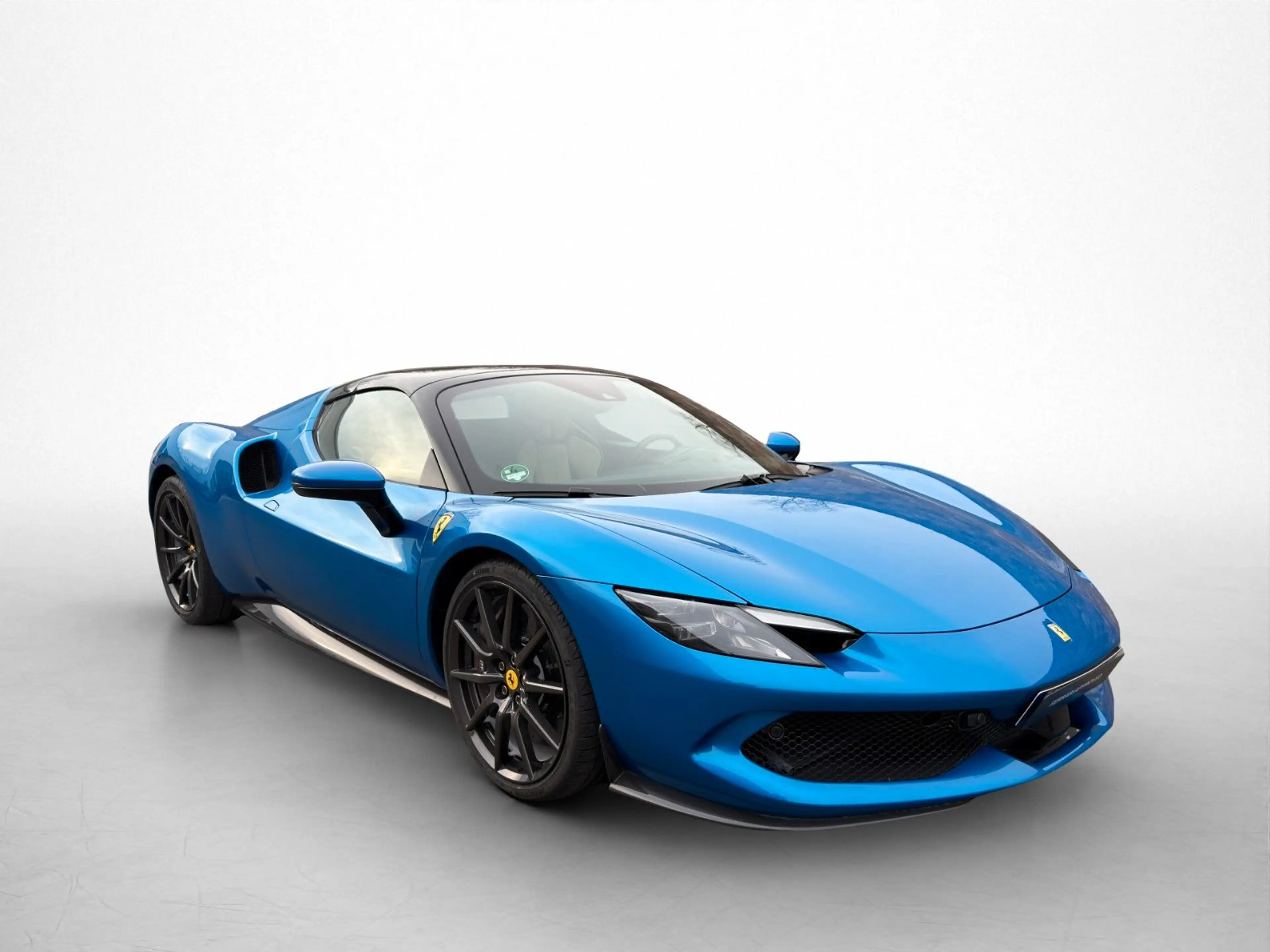 Ferrari 296 GTS / Lift / 10xCarbon / JBL / Voll — photo 3
