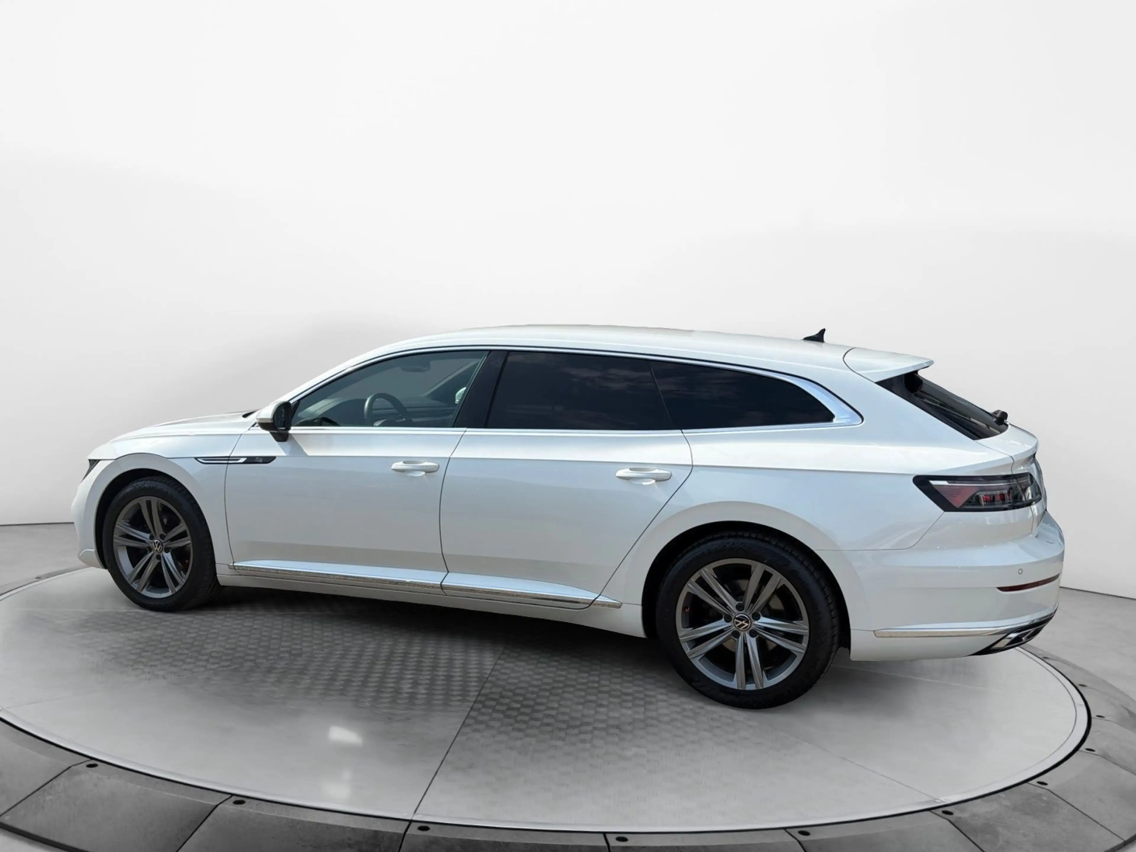 Volkswagen Arteon R-Line 2.0 TDI ALLRAD Navi — photo 3