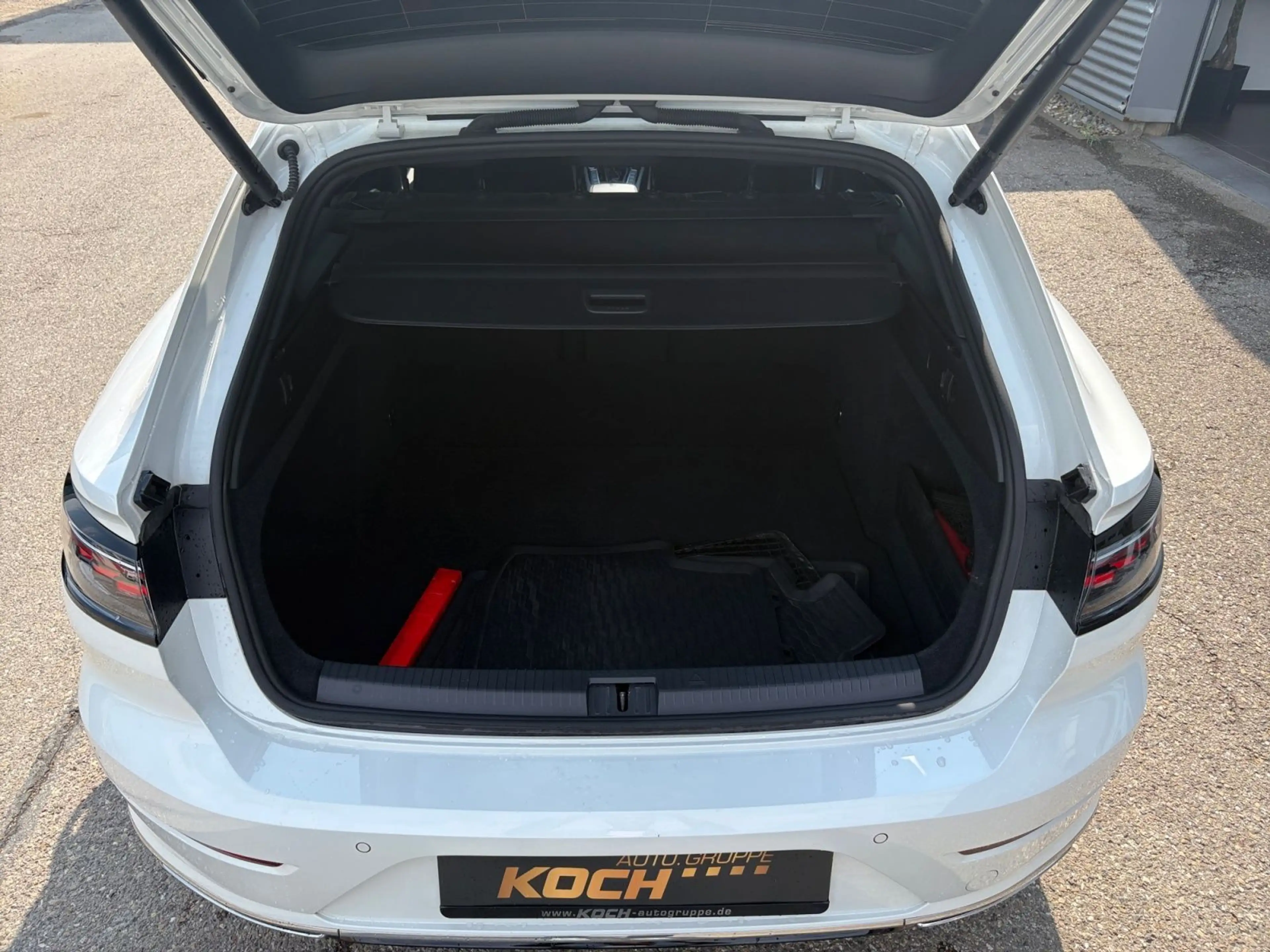 Volkswagen Arteon R-Line 2.0 TDI ALLRAD Navi — photo 12
