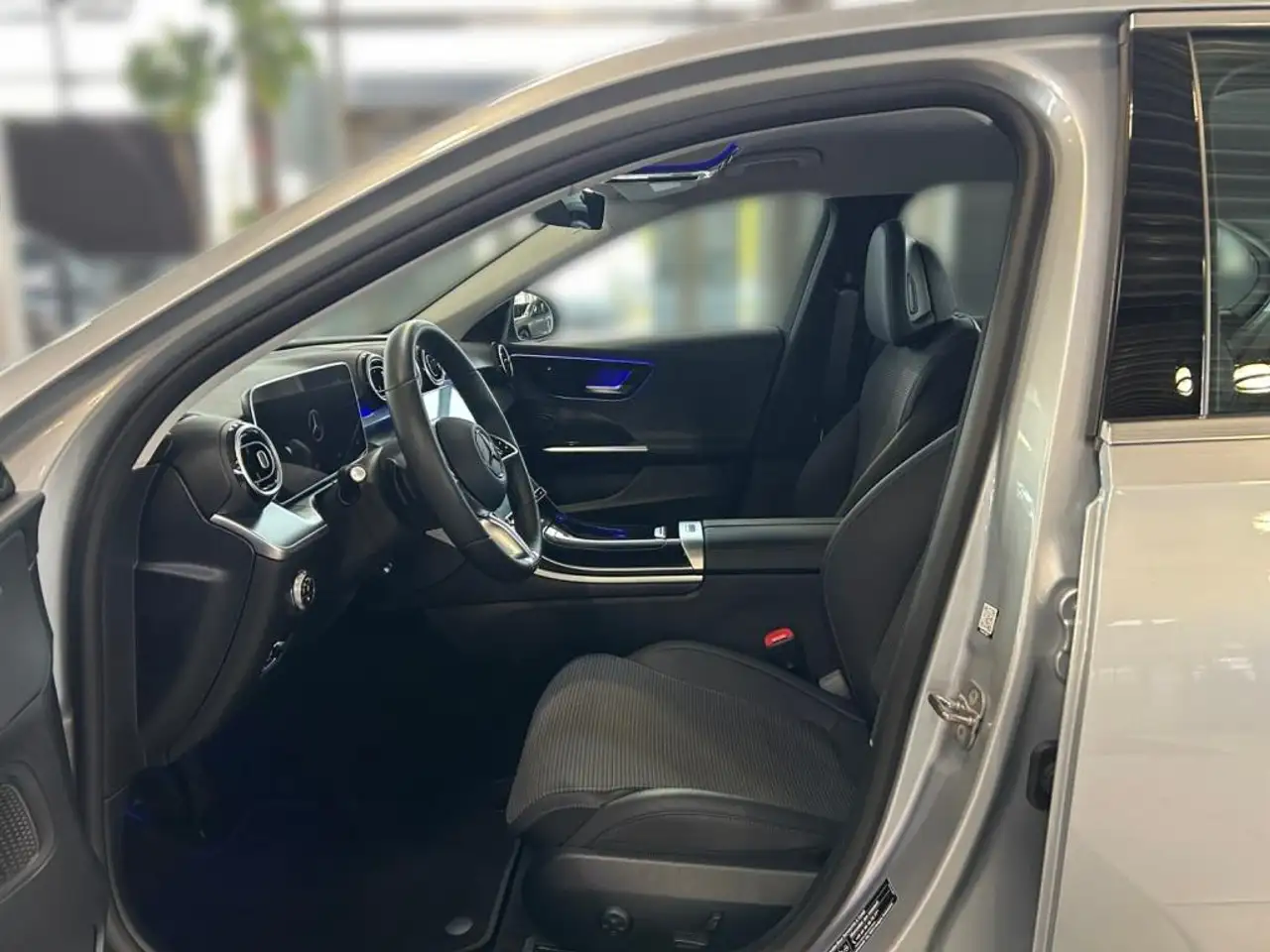 Mercedes-Benz C 200 Avantgarde/Advanced/LED/Distronic/360°K/ 8