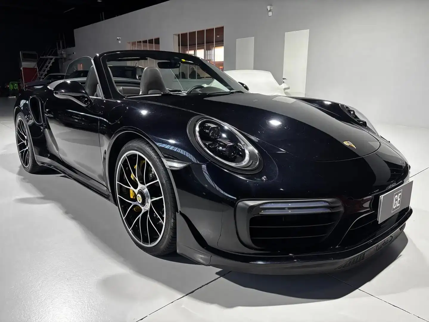 Porsche 991 911 Cabrio 3.8 Turbo S 580cv auto - APPROVED Nero - 2
