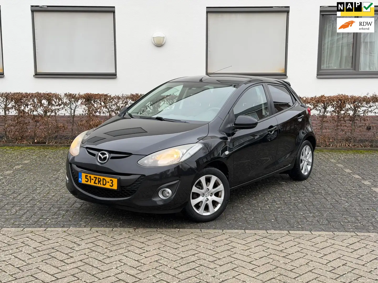 Mazda 2 1.3 BIFUEL GT NAP APK AIRCO LPG G3 NETTE AUTO!! Schwarz - 1