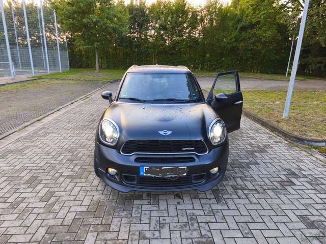 Imagine MINI JCW Countryman All4 John Cooper Works 4 All