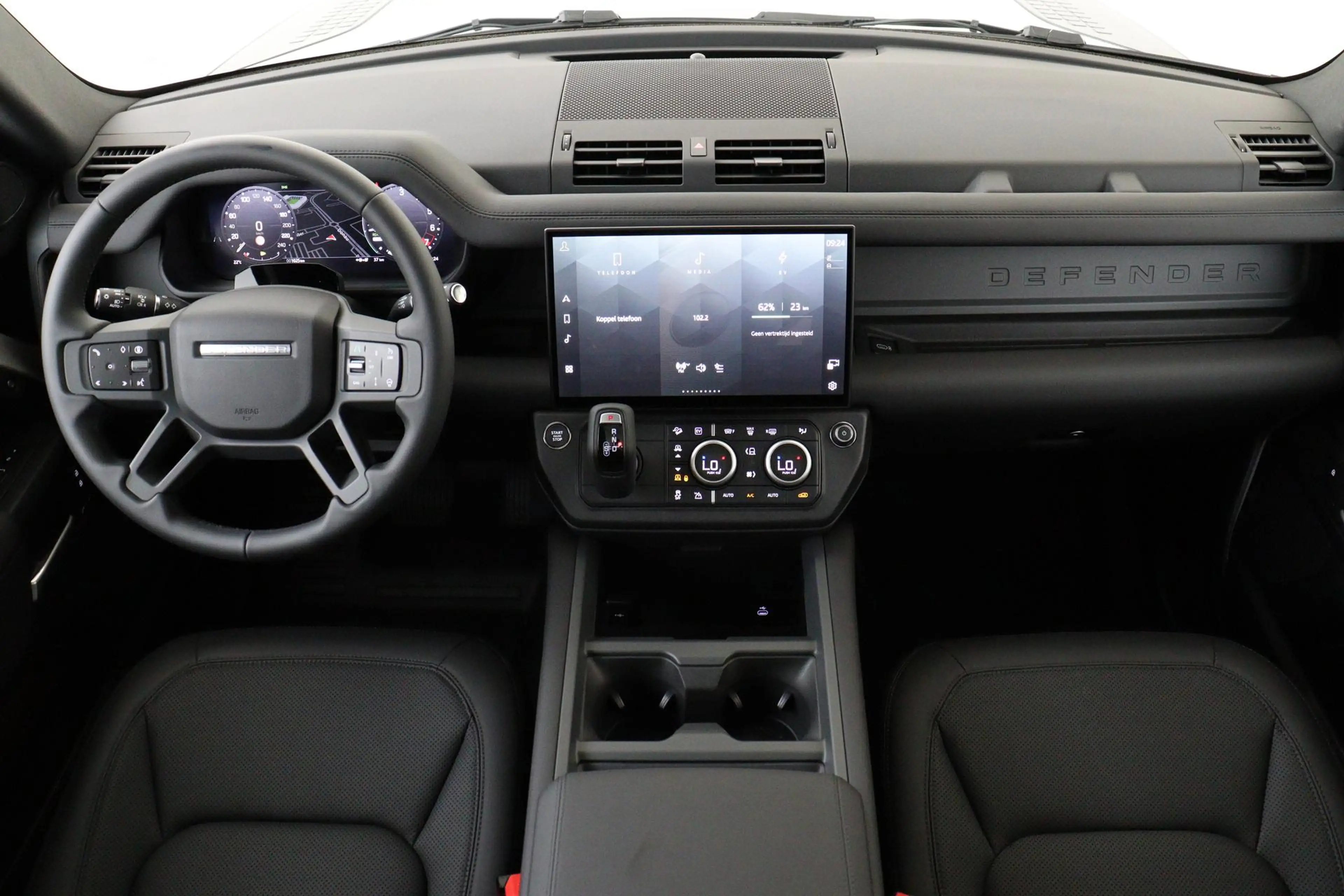 Land Rover Defender 110 2.0 P300e 110 X-DYNAMIC SE BORASCO-GREY|PANO.D — photo 4