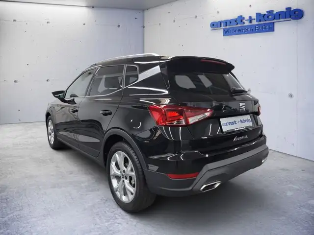 SEAT Arona view 4