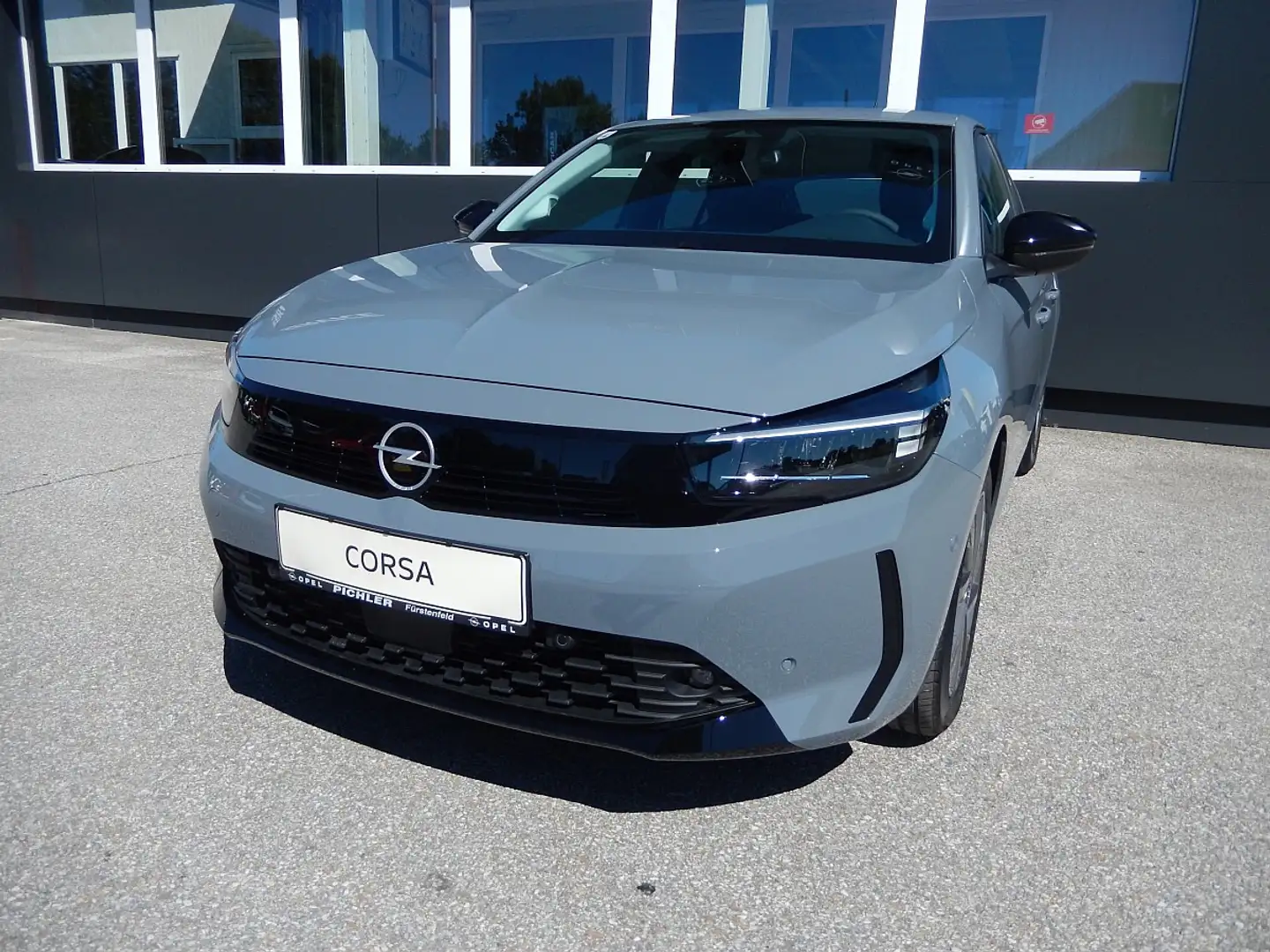 Opel Corsa 1,2 Edition Grau - 1