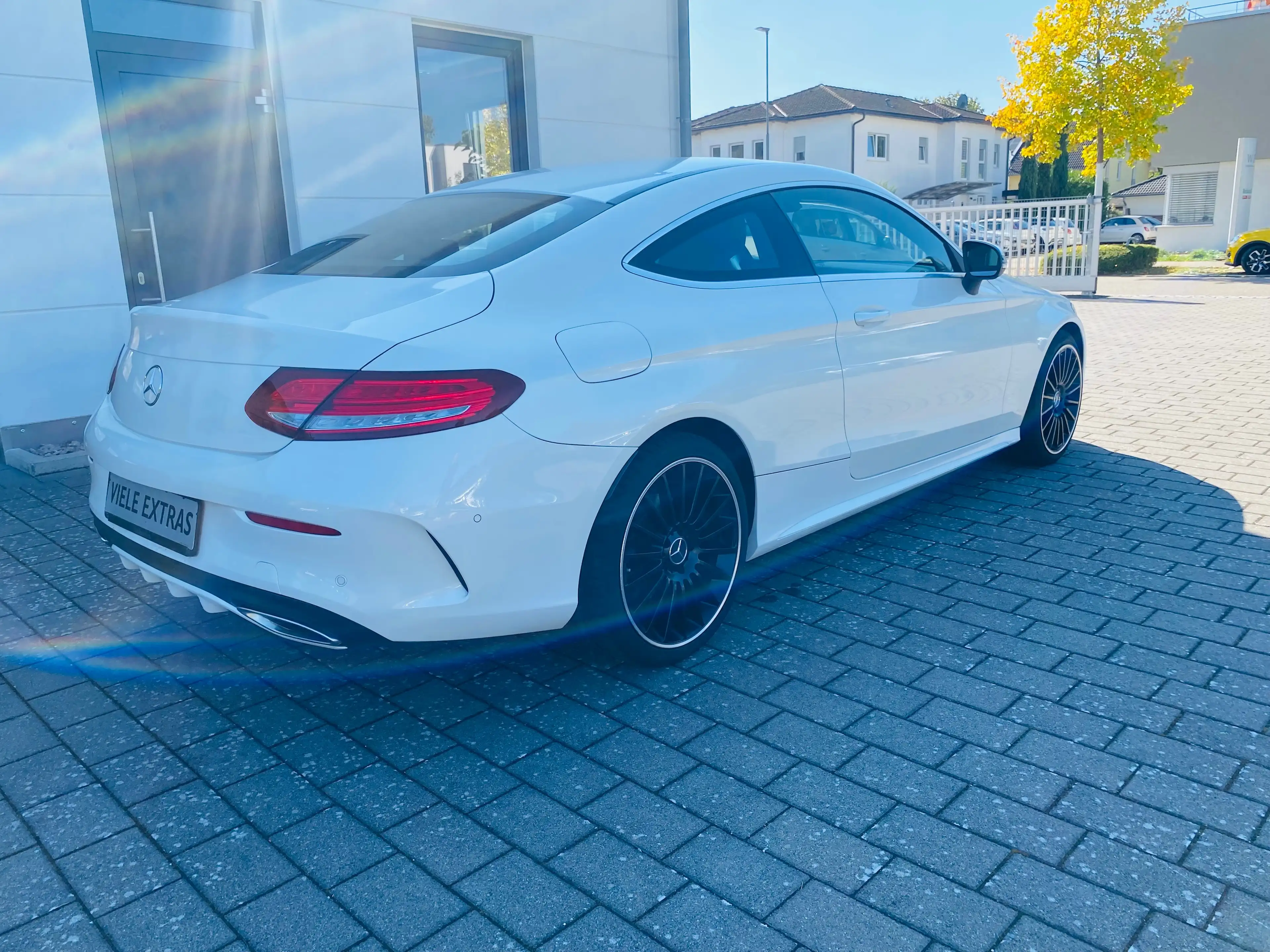 Mercedes-Benz C 200 C-Klasse Coupe Coupe AMG Line — photo 3