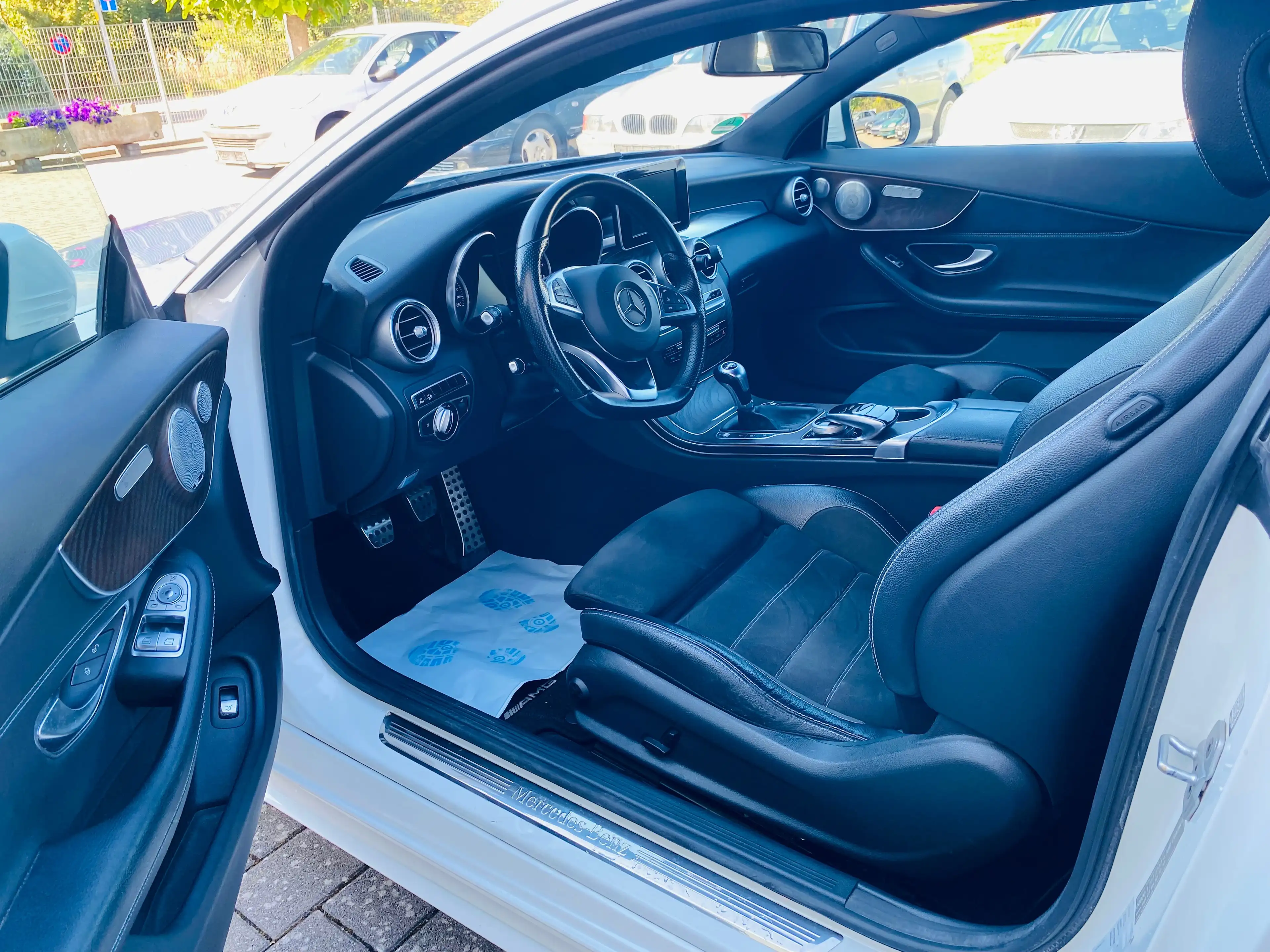 Mercedes-Benz C 200 C-Klasse Coupe Coupe AMG Line — photo 12