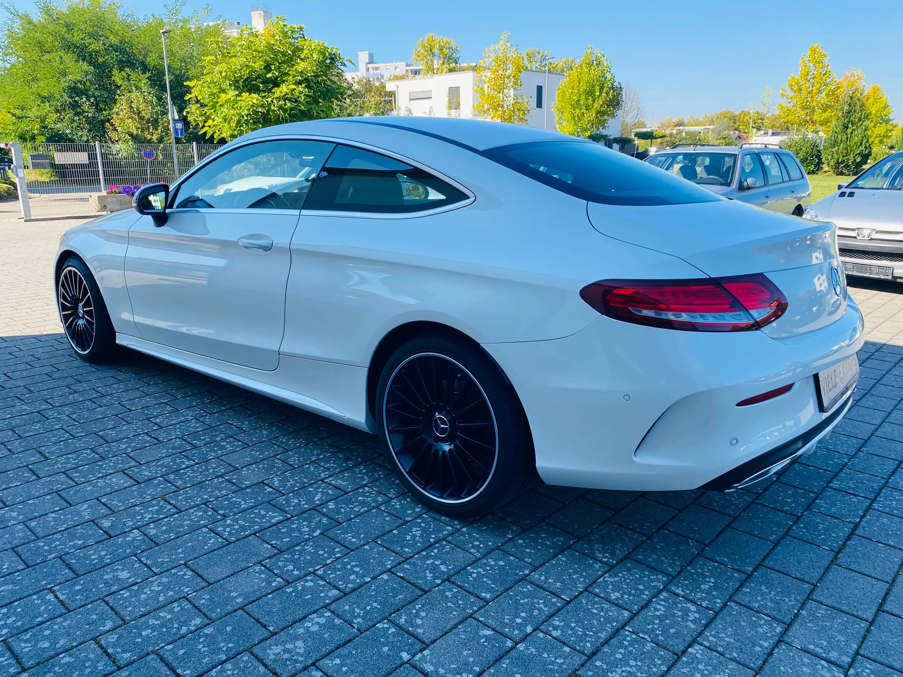Mercedes-Benz C 200 C-Klasse Coupe Coupe AMG Line — photo 4