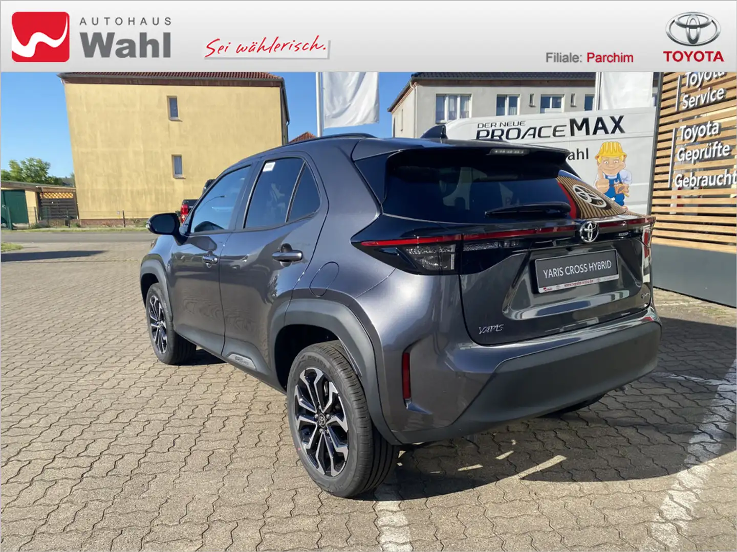 Toyota Yaris Cross 1.5 Hybrid FWD Teamplayer Grau - 2