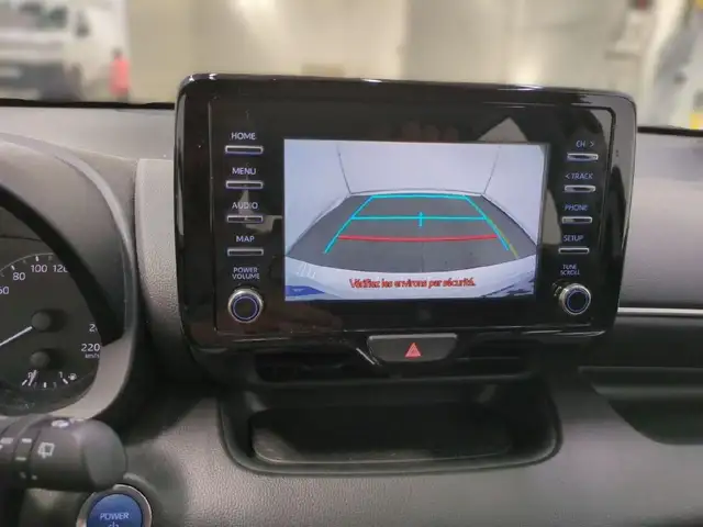 Toyota Yaris view 10